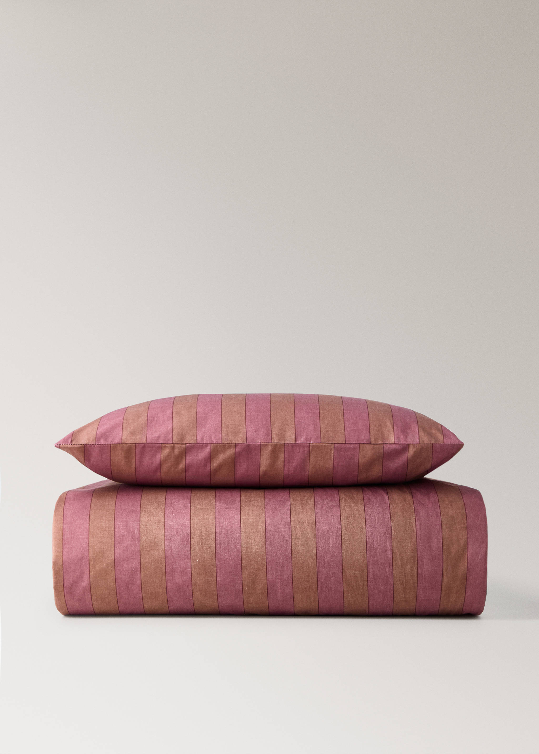 Navlaka za pokrivač za dječji krevetić s kodak prugama - Artikl bez modela