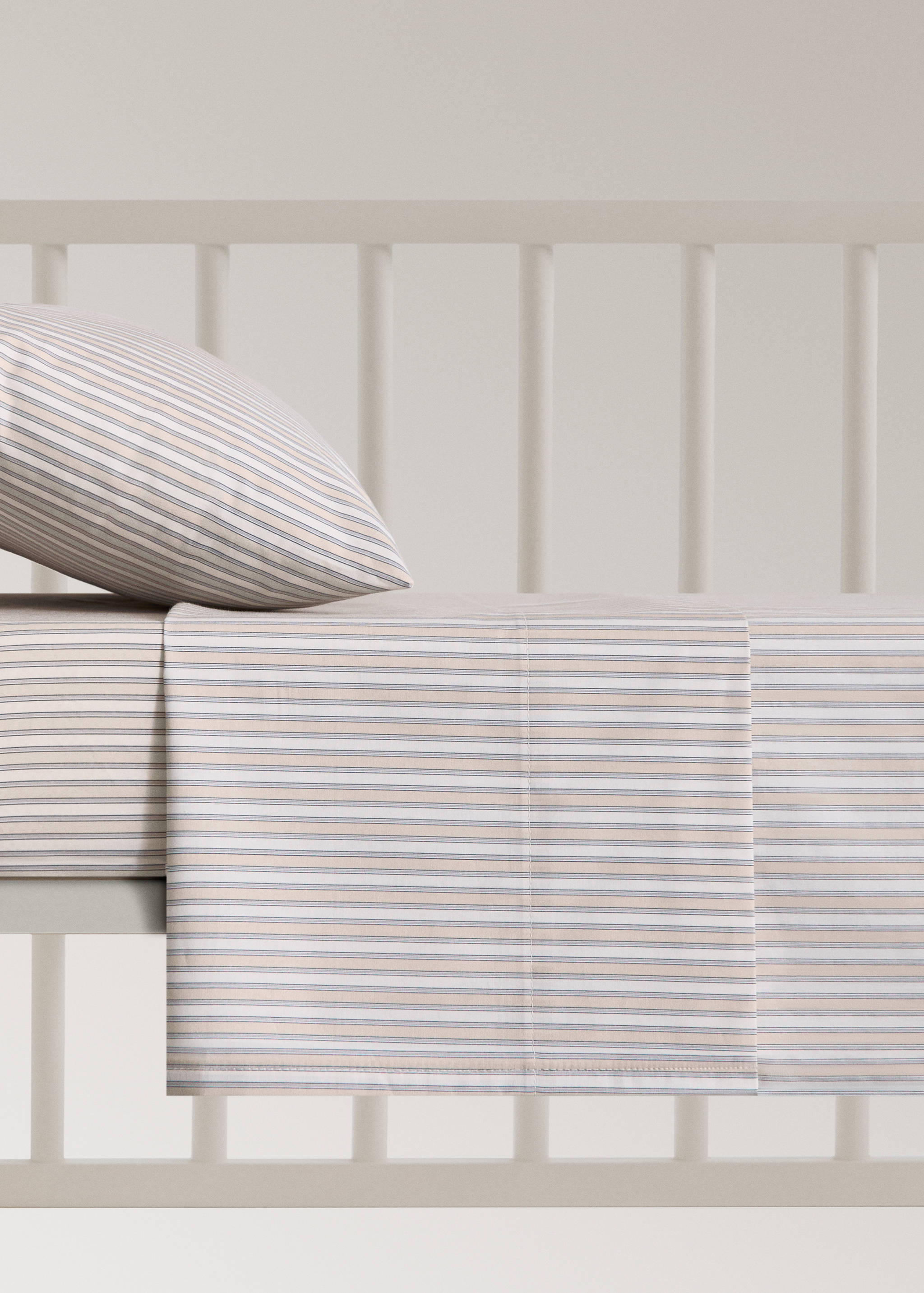 Cot bed top sheet in fine striped printed cotton percale - Article without model