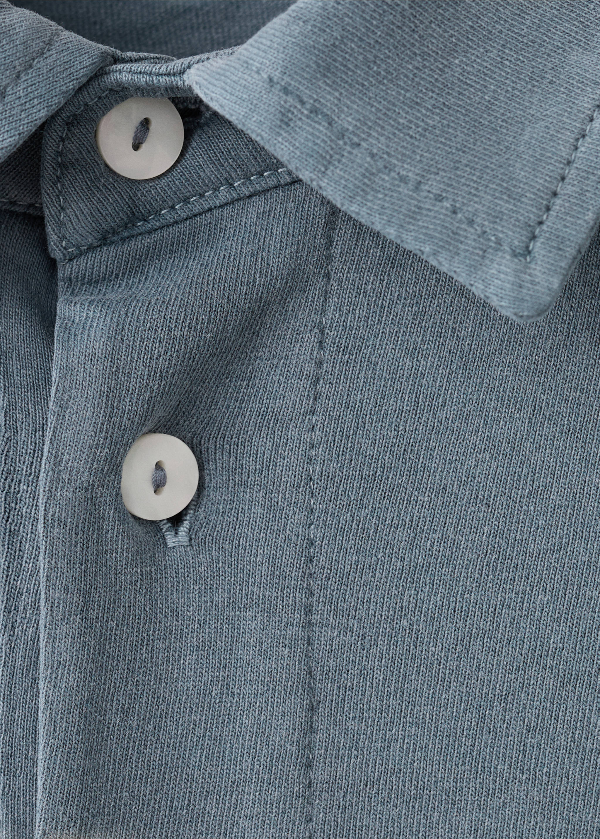 Polo básico algodón - Detalle del artículo 8, Azul. Ref: 17091553-00.