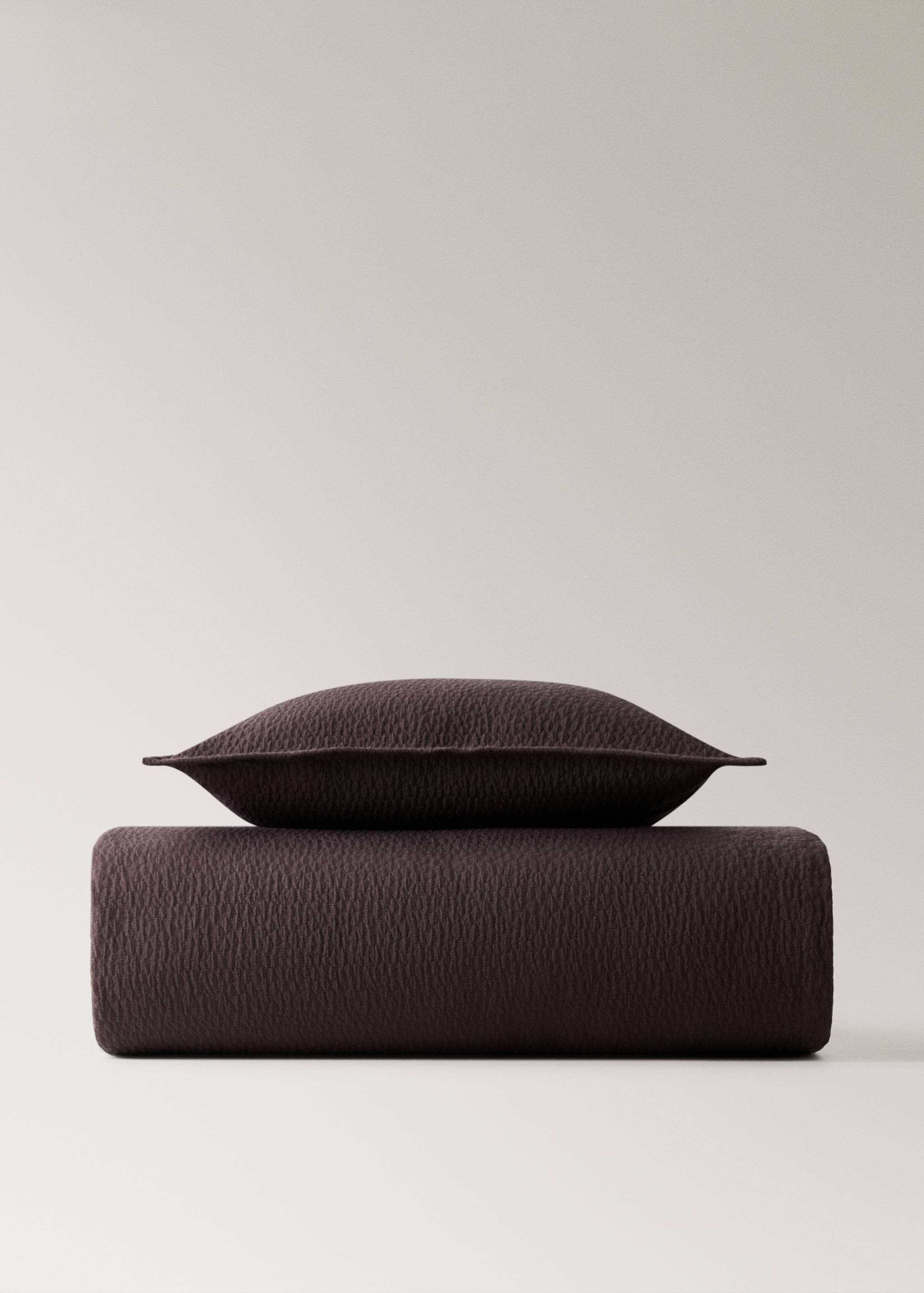 Garment-dyed textured cotton bedspread for 130/150 cm bed - Details of the article 3