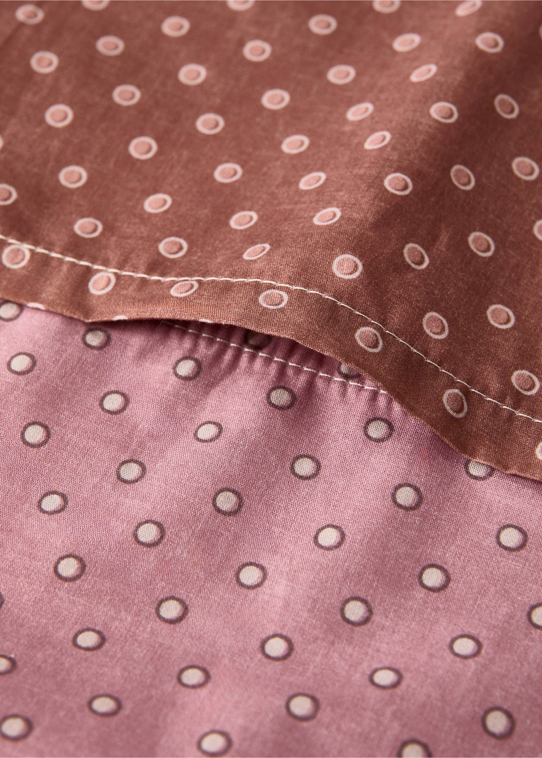 Reversible cotton polka-dot duvet cover for cot - Details of the article 1, Pink. Ref: 17091557-00.