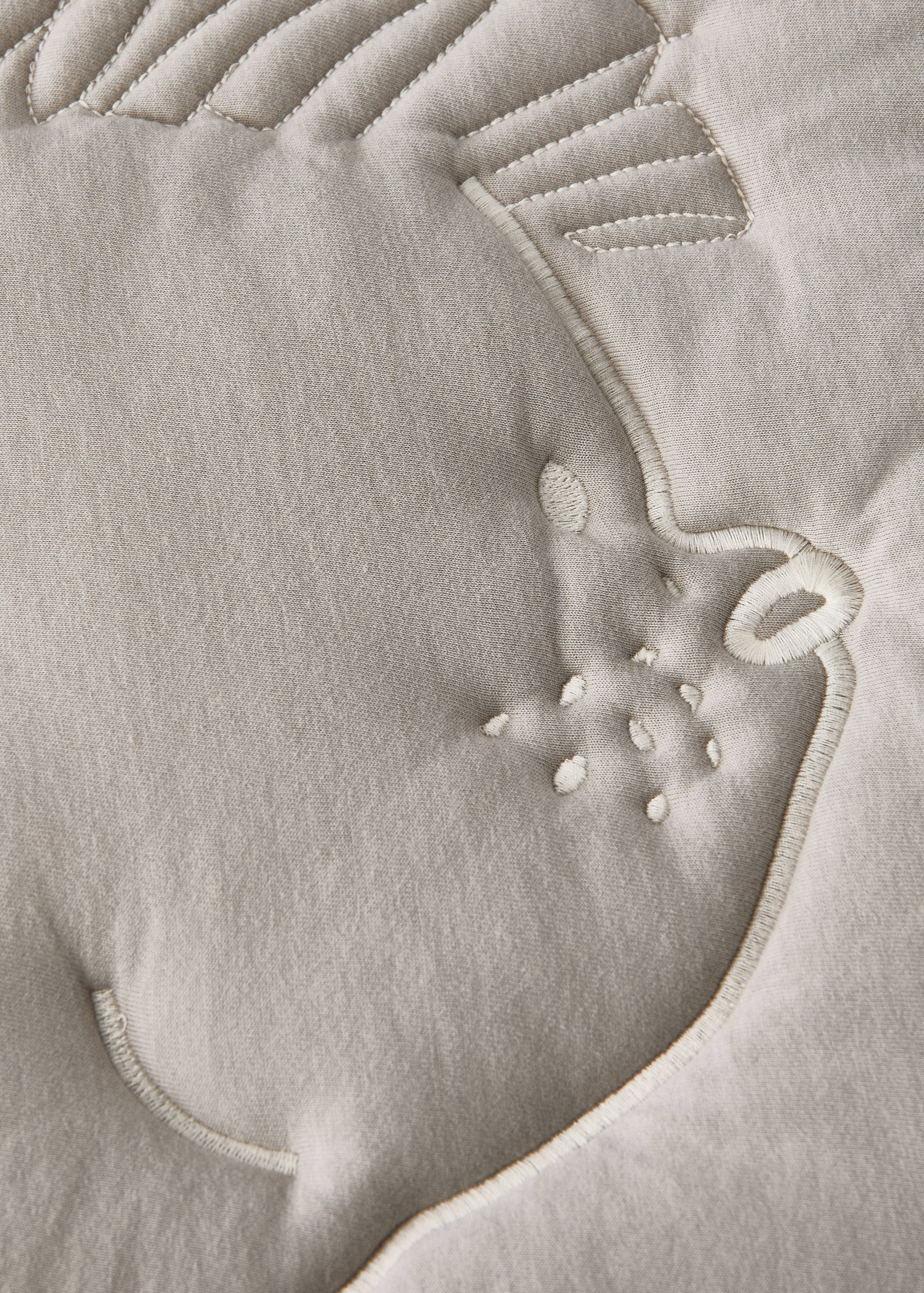 Children's quilted hedgehog rug - Details of the article 2