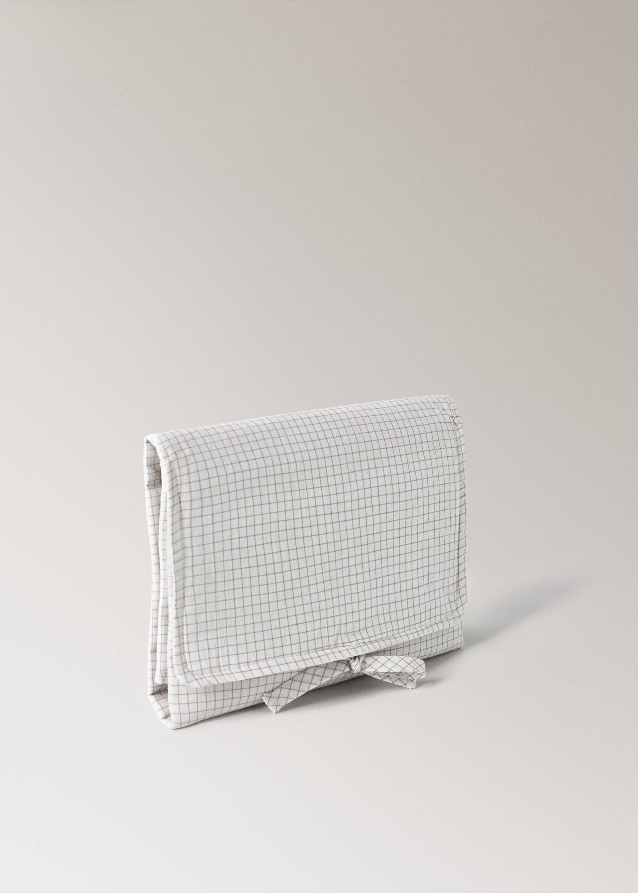 Cotton check portable changing mat - Details of the article 1, Medium Brown. Ref: 17091572-00.