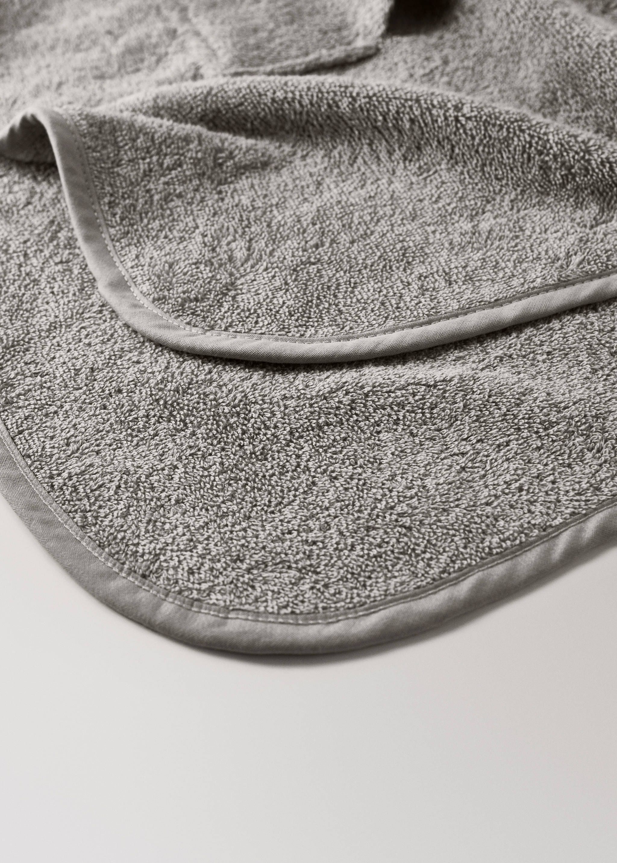 Barnponcho för bad med dekorativ huva - Detaljer om artikeln 3