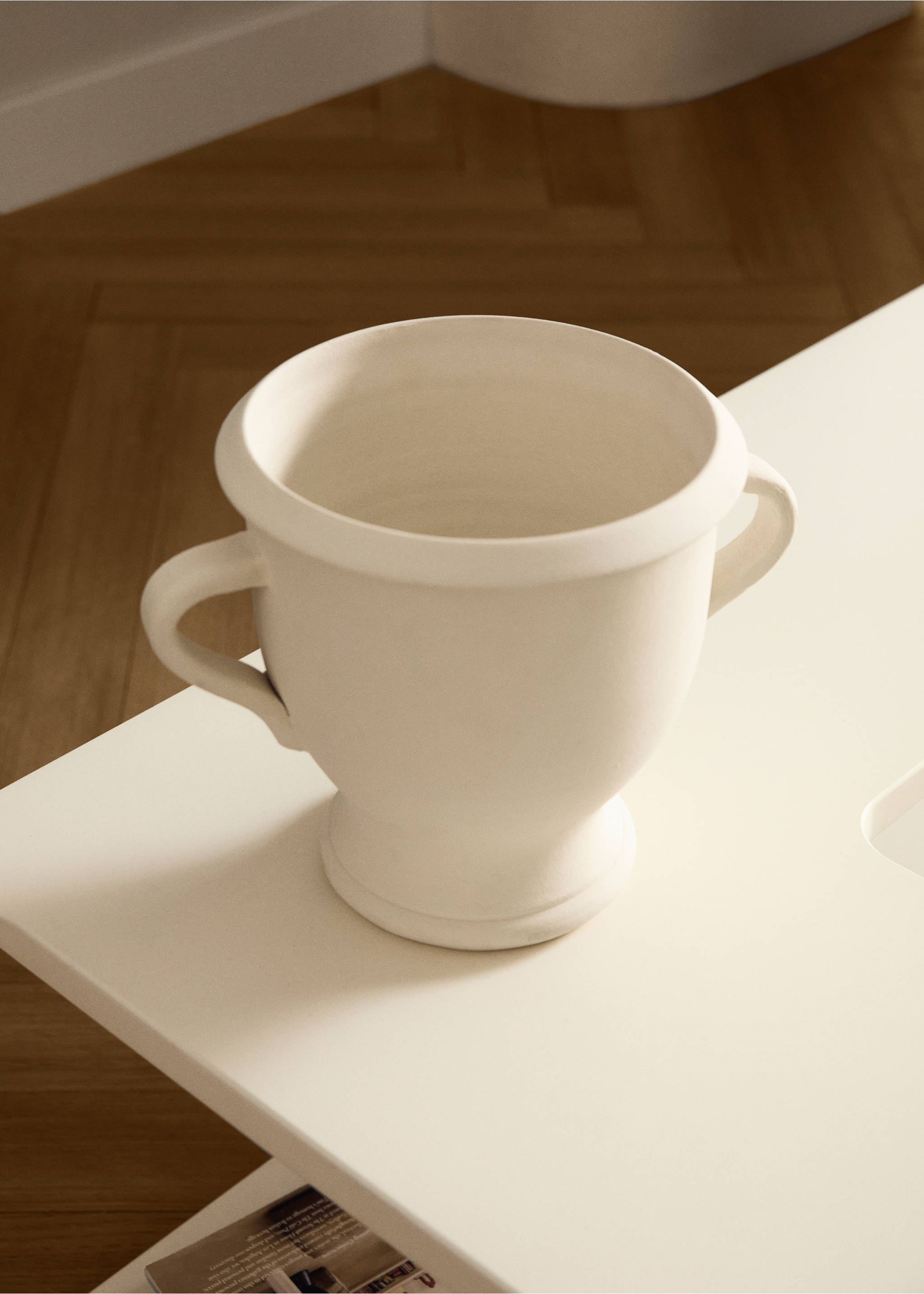 Small terracotta vase with handles - General plane, Off White. Ref: 17091580-00.