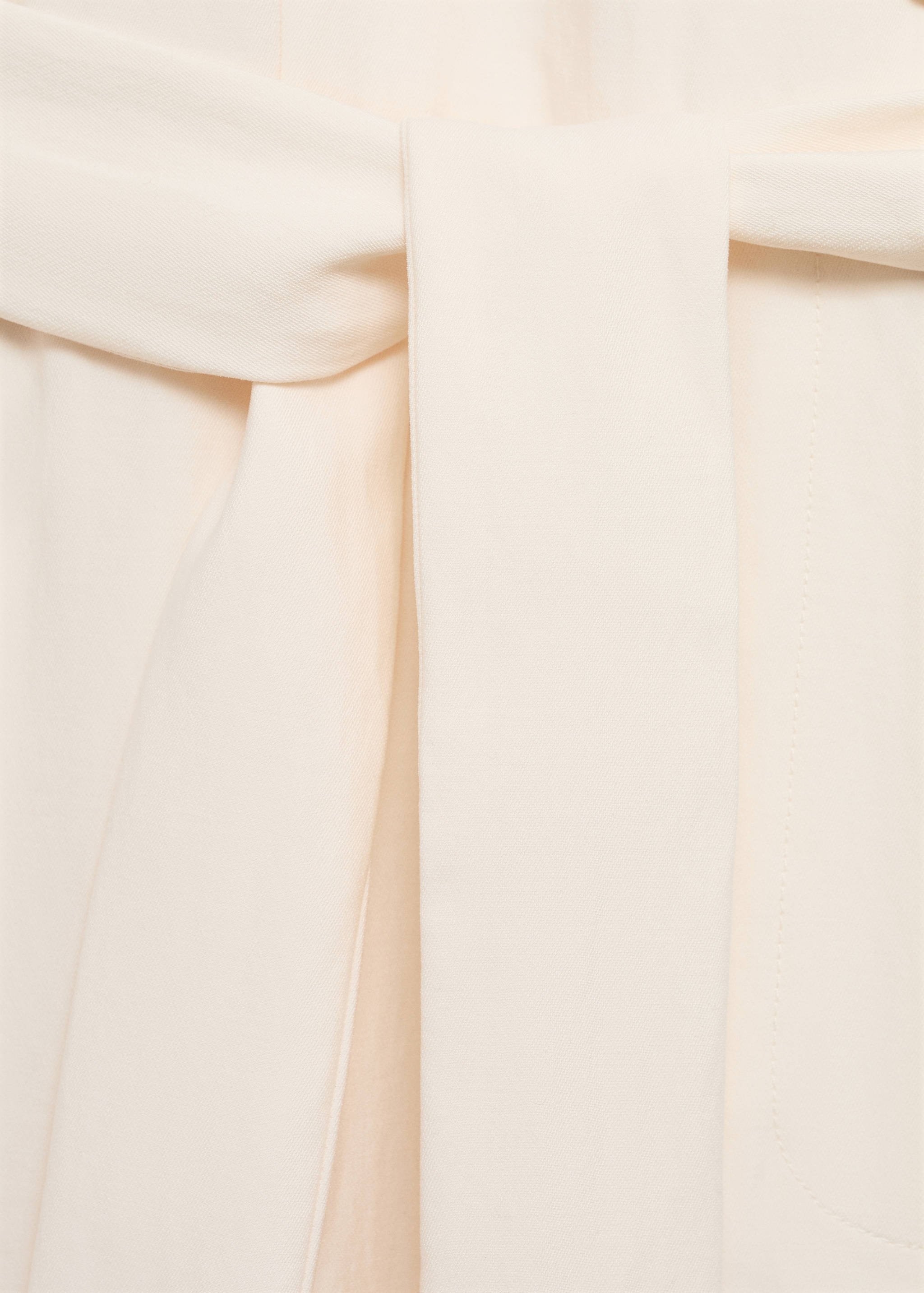 Halter-neck jumpsuit with belt - Details of the article 0