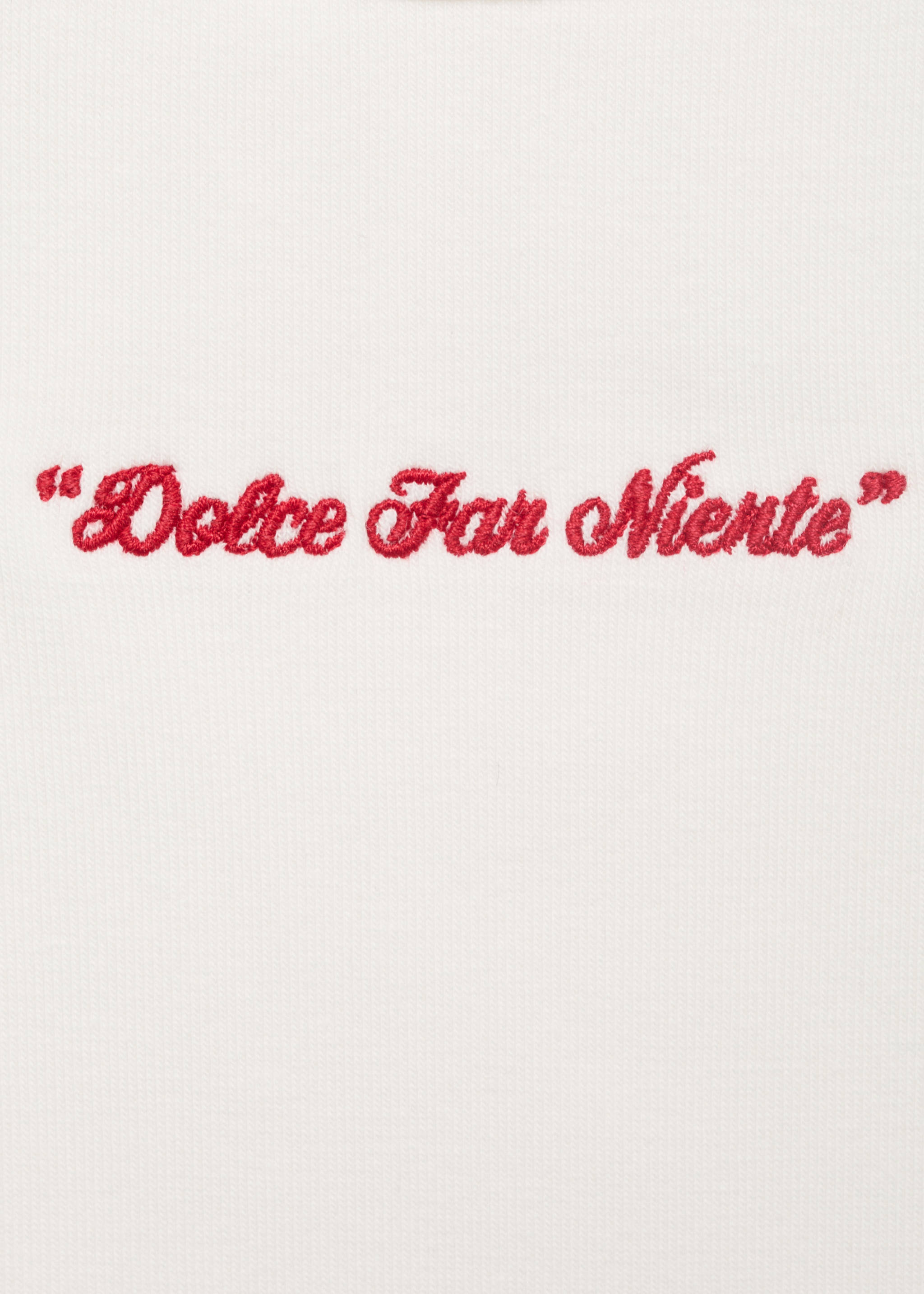 Топ с вышивкой - Деталь изделия 8