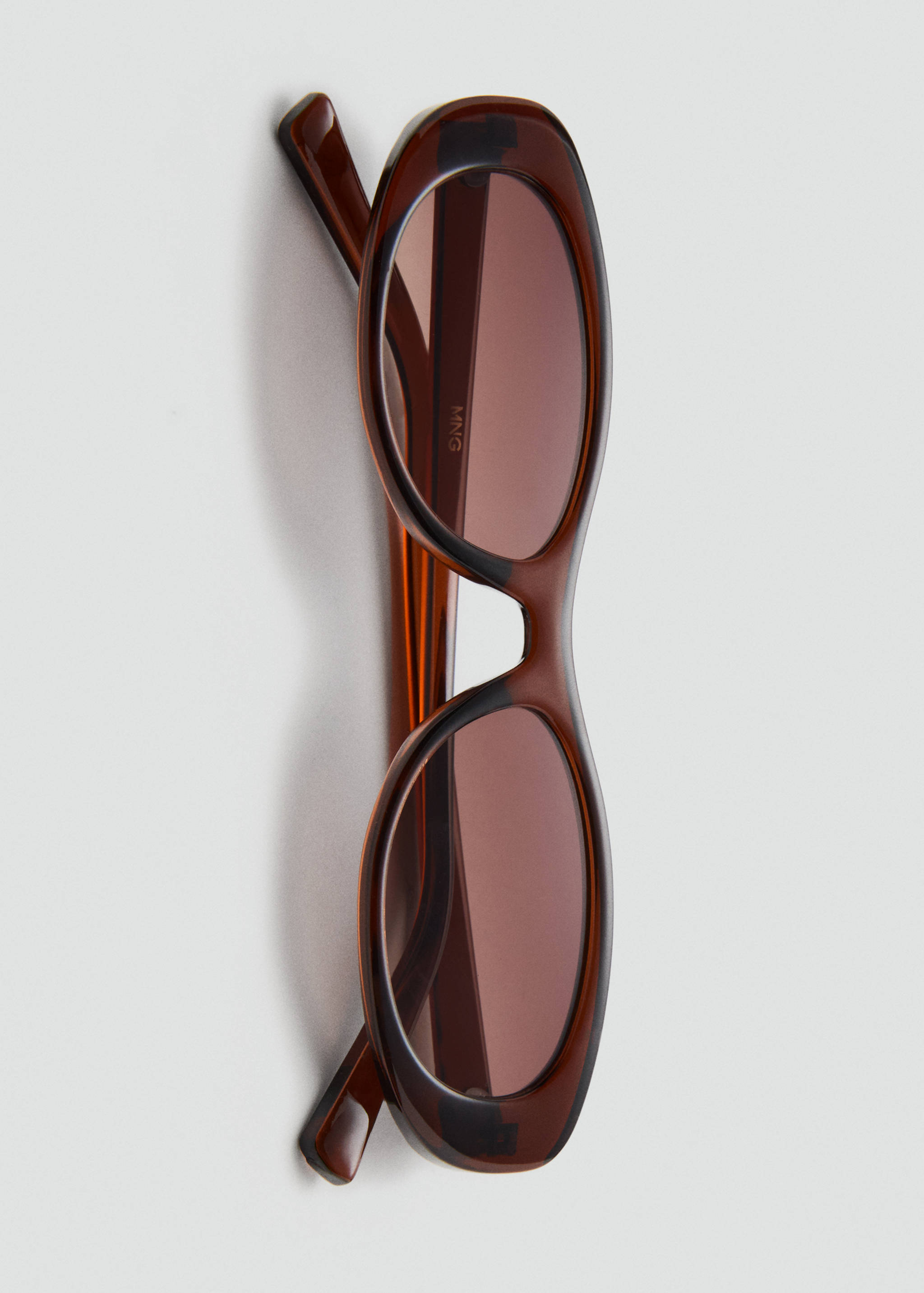 Oval-frame sunglasses - Details of the article 2