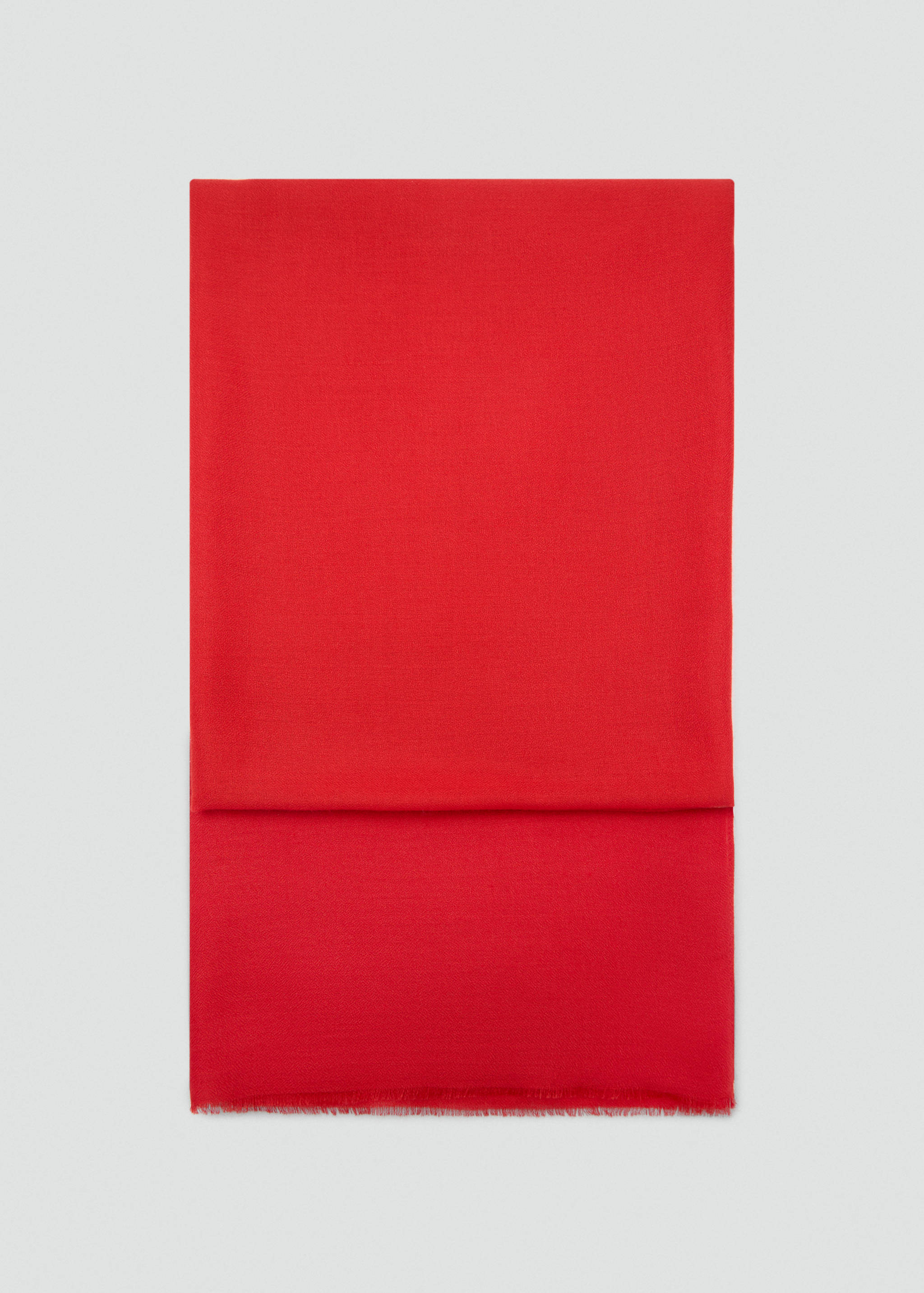 Шарф однотонный с необработанными краями - Изделие без модели