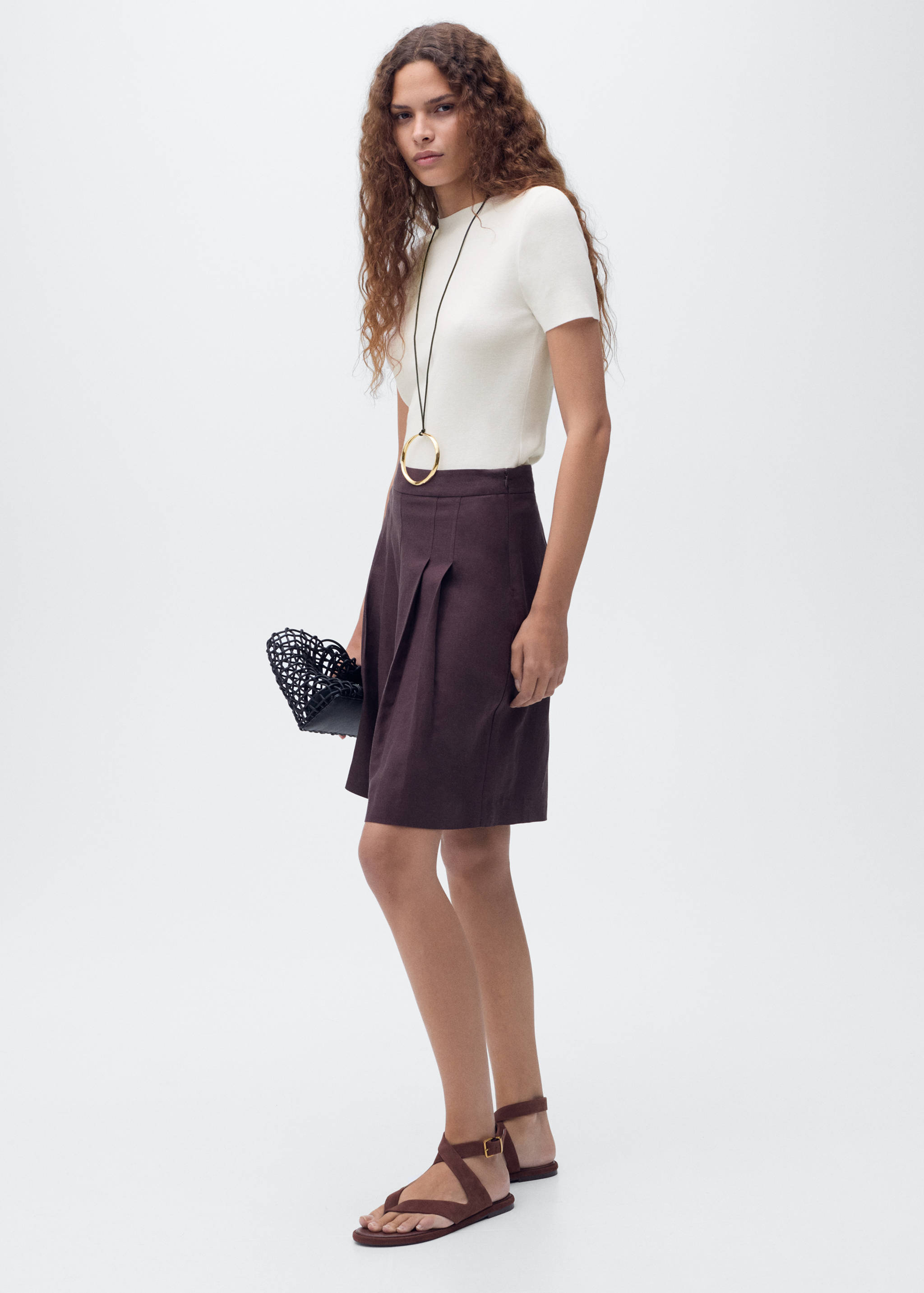 Short-sleeved fine-knit sweater - General plane