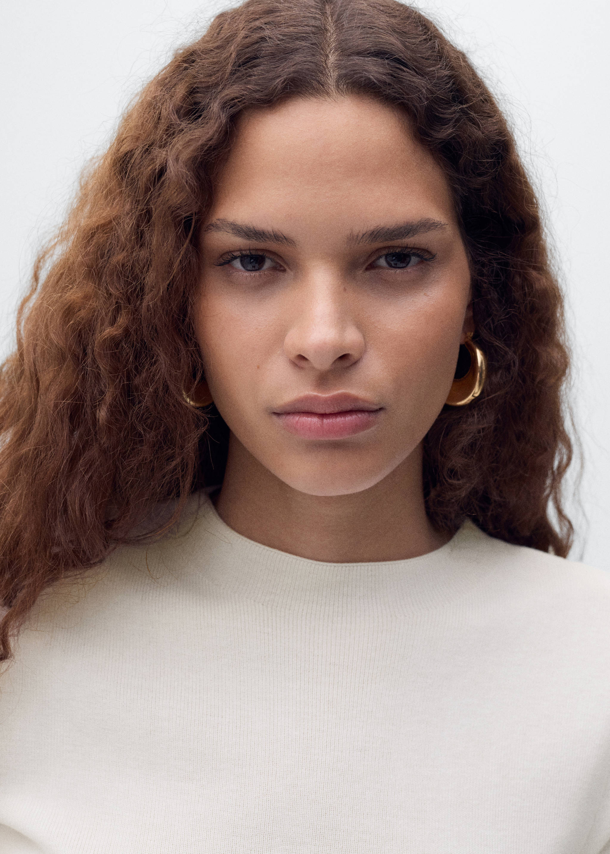 Short-sleeved fine-knit sweater - Details of the article 1