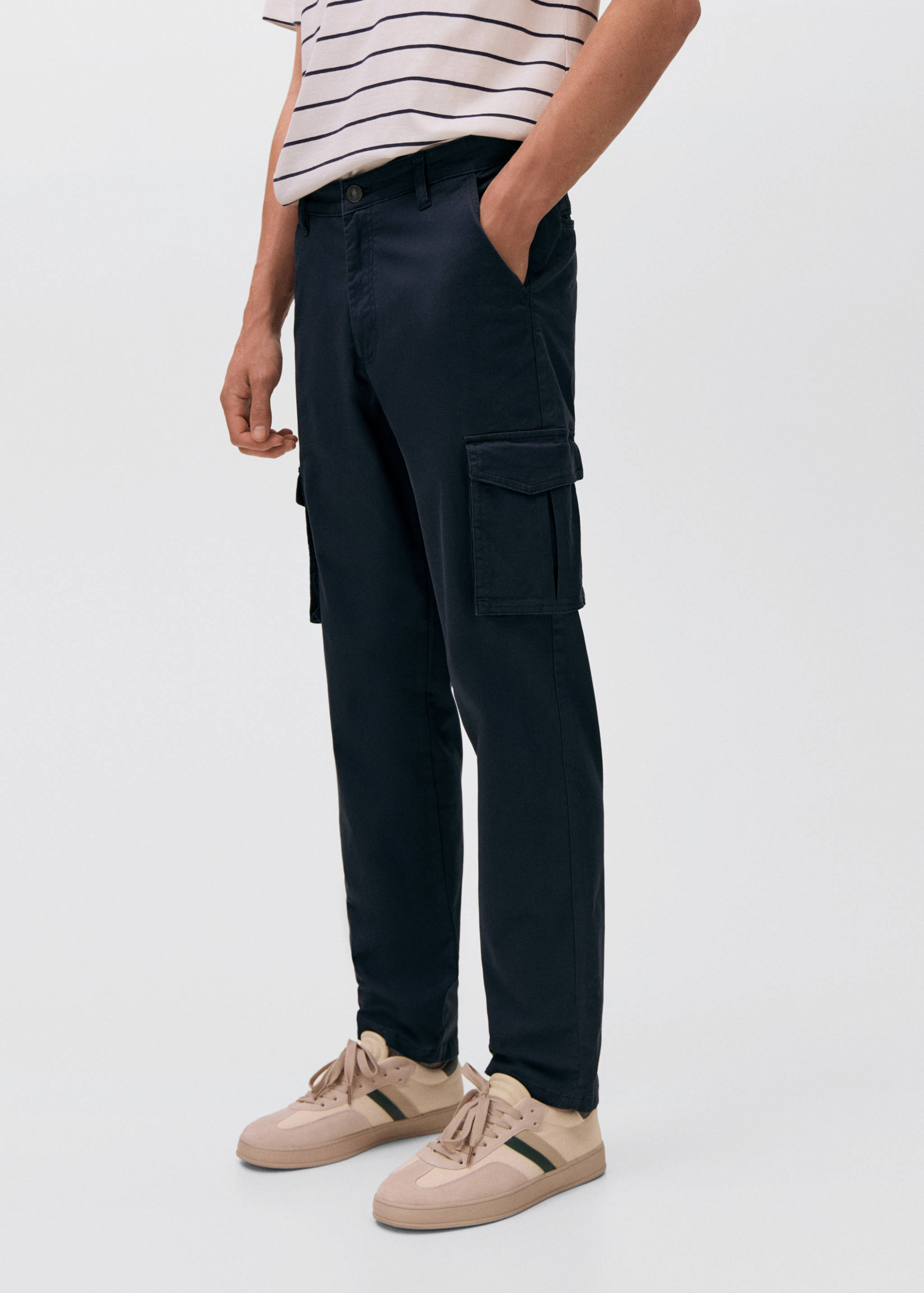 Cargo trousers - Medium plane
