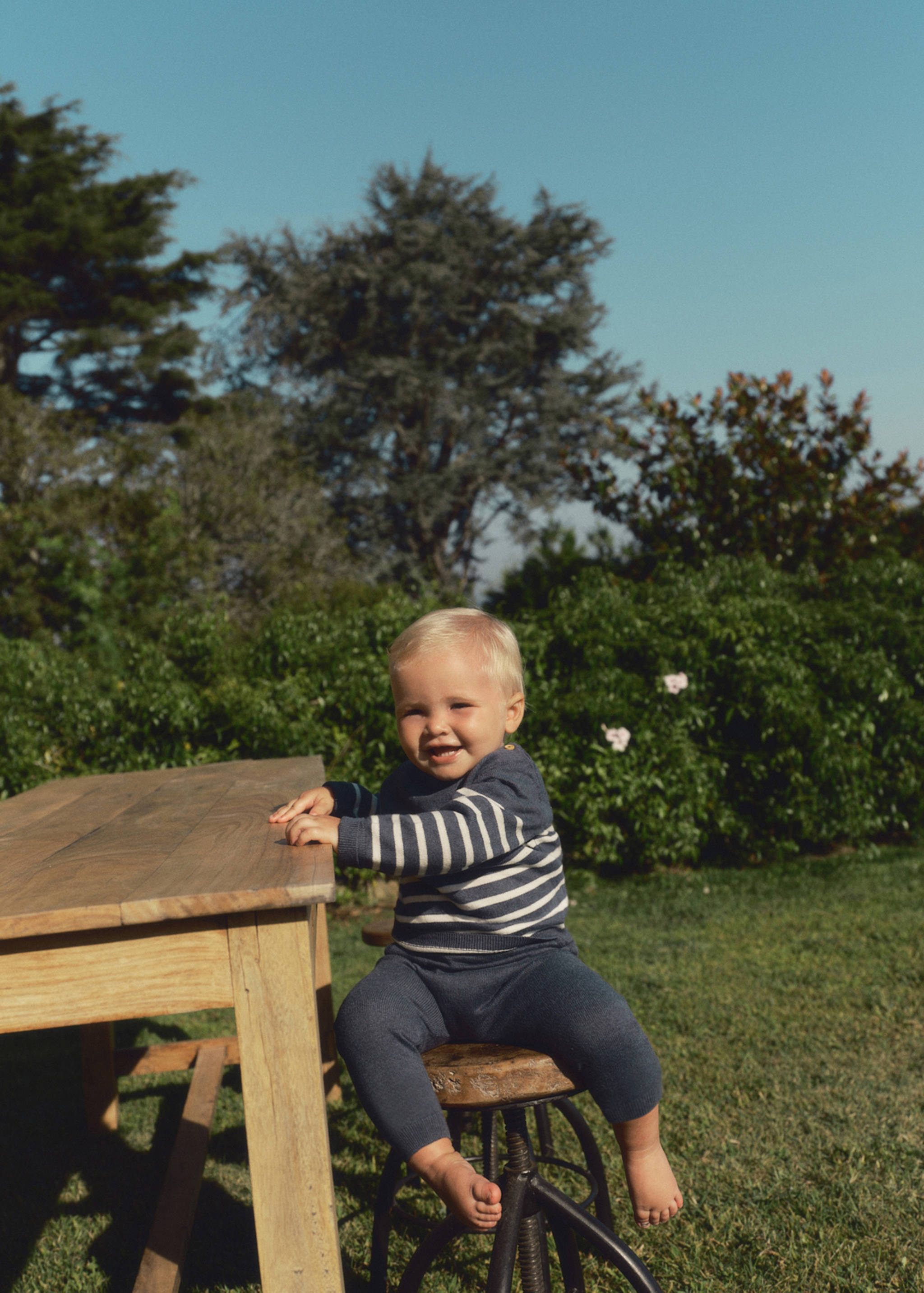 Camisola de malha às riscas - Pormenor do artigo 5