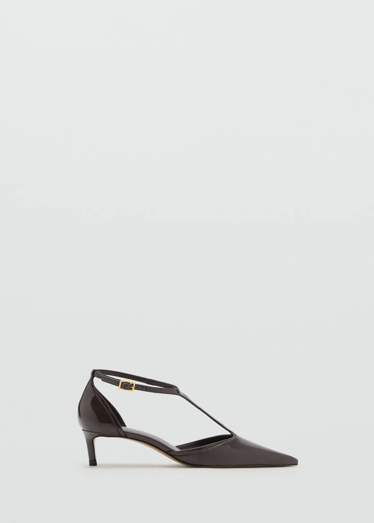 Kitten-heel patent leather shoes — Khaki