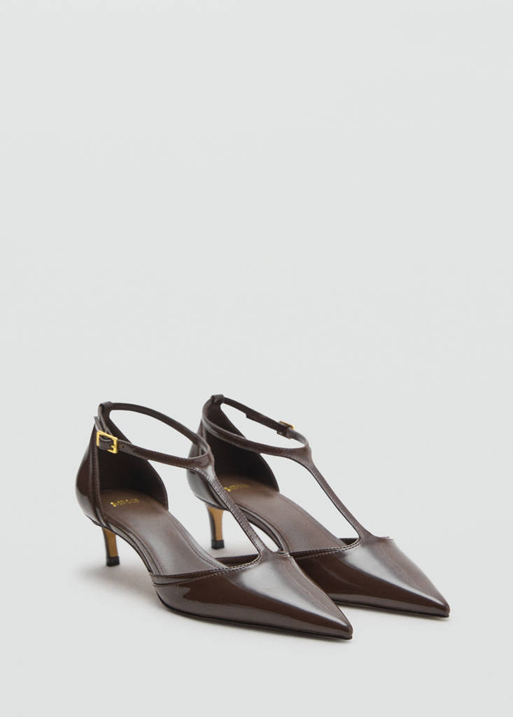 Kitten-heel patent leather shoes — Khaki