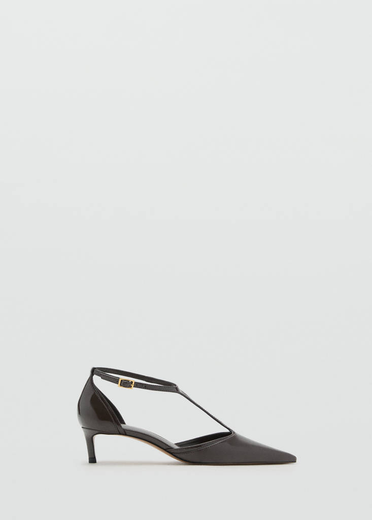 Kitten-heel patent leather shoes — Khaki