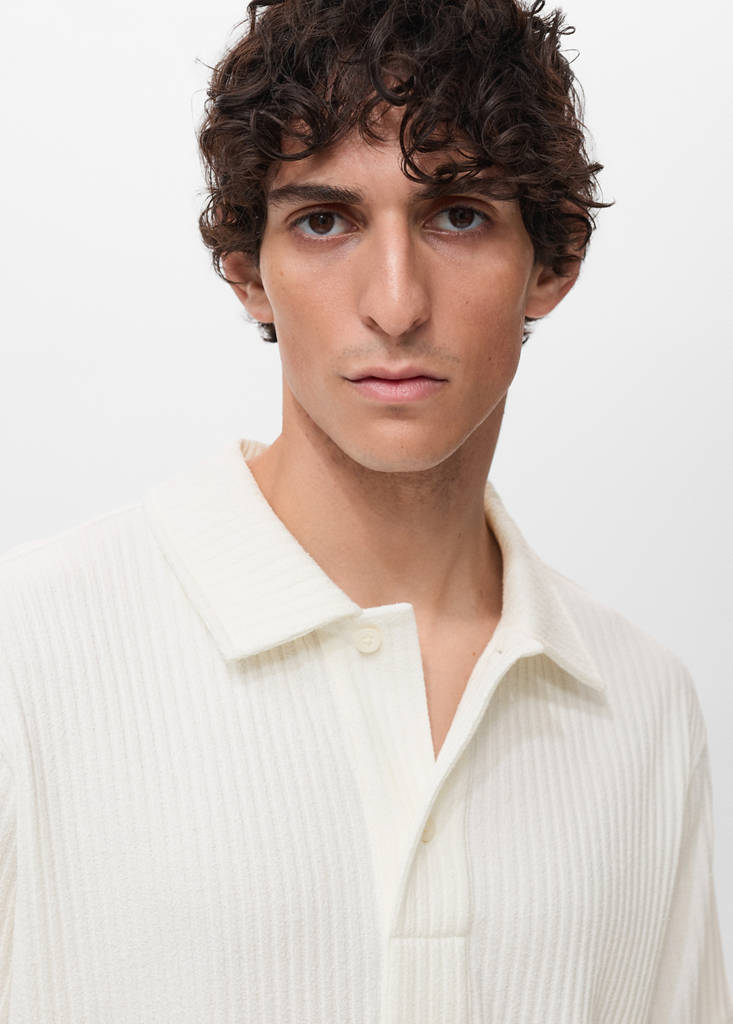 Textured knitted polo shirt — Off White