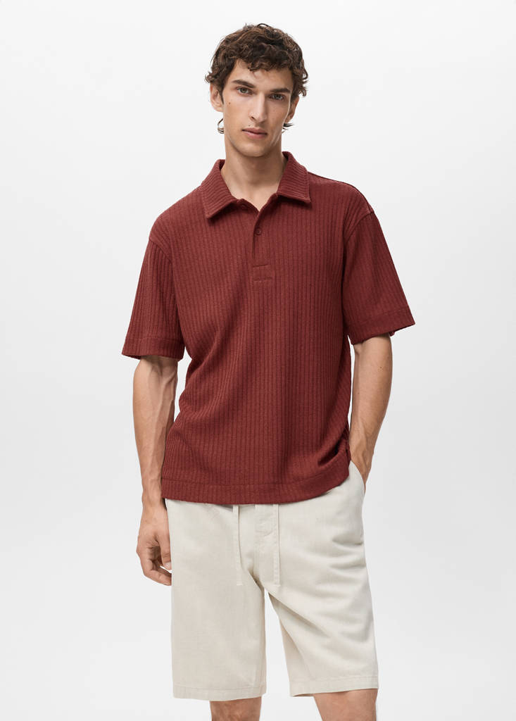 Textured knitted polo shirt — Cherry