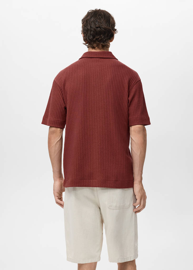 Textured knitted polo shirt — Cherry
