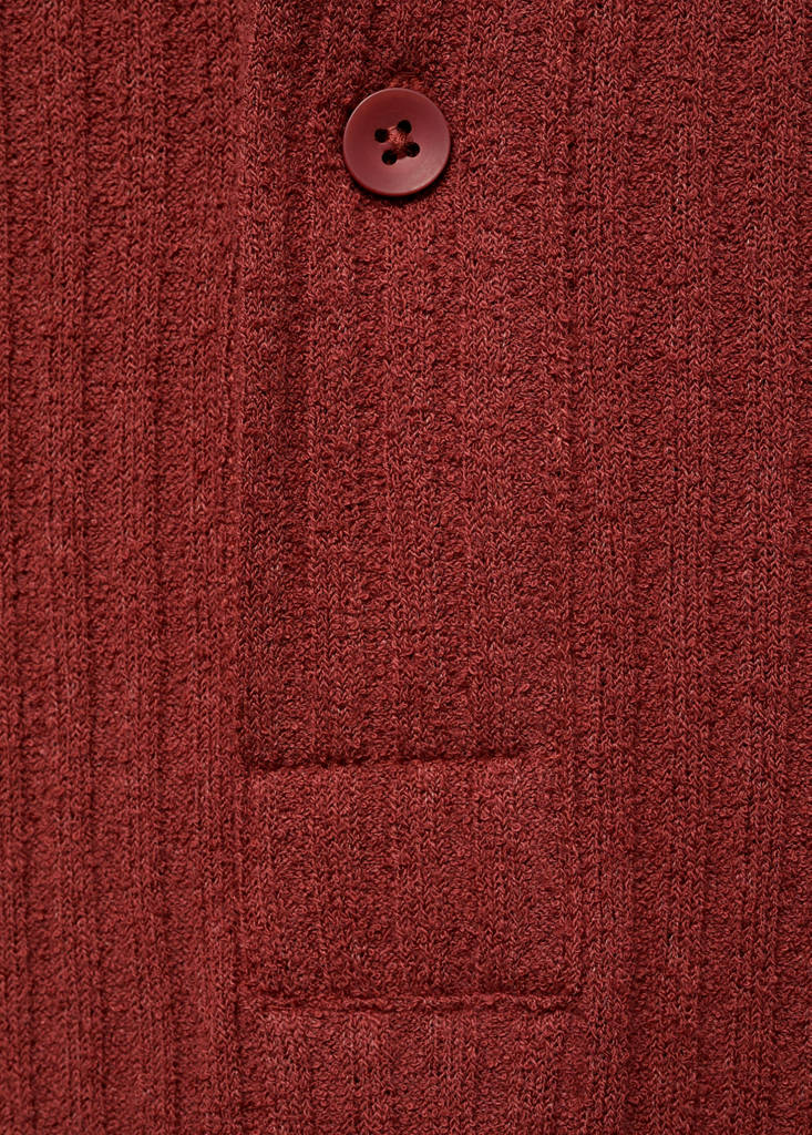 Textured knitted polo shirt — Cherry