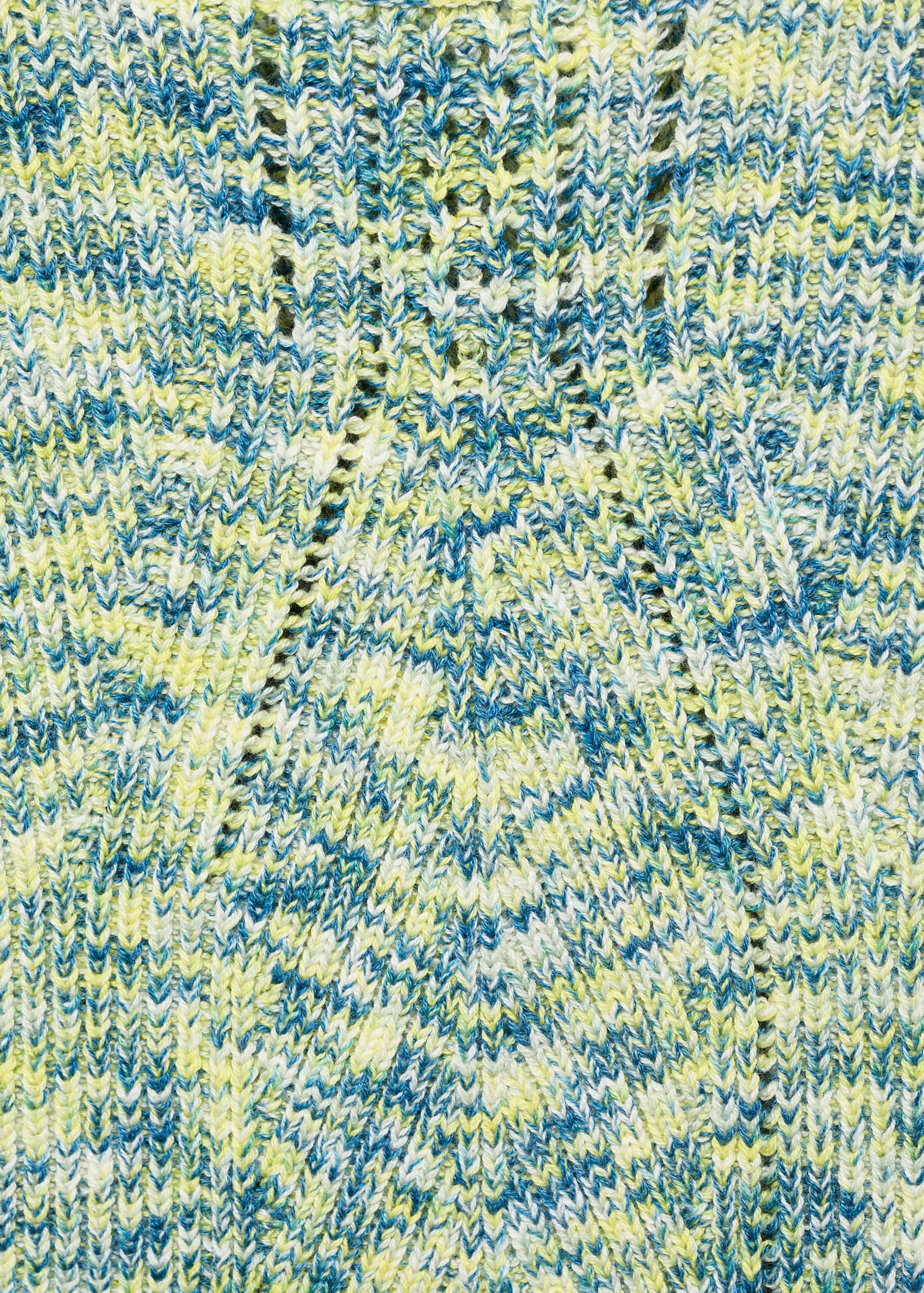 Разноцветный топ из трикотажа - Деталь изделия 0