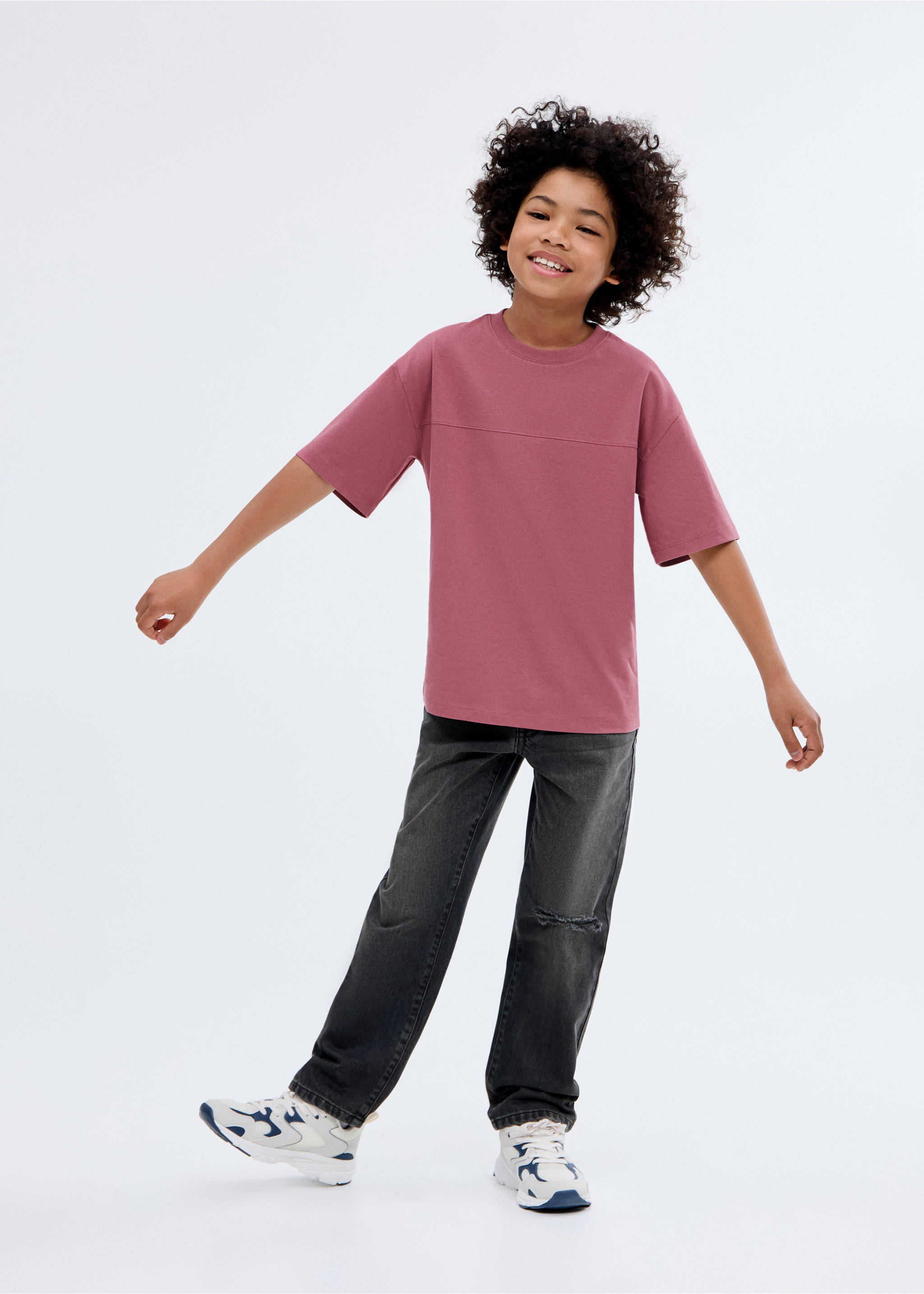 جينز بقصة Dad Fit - رؤية عامة, دنيم أسود. Ref: 17093274-00.