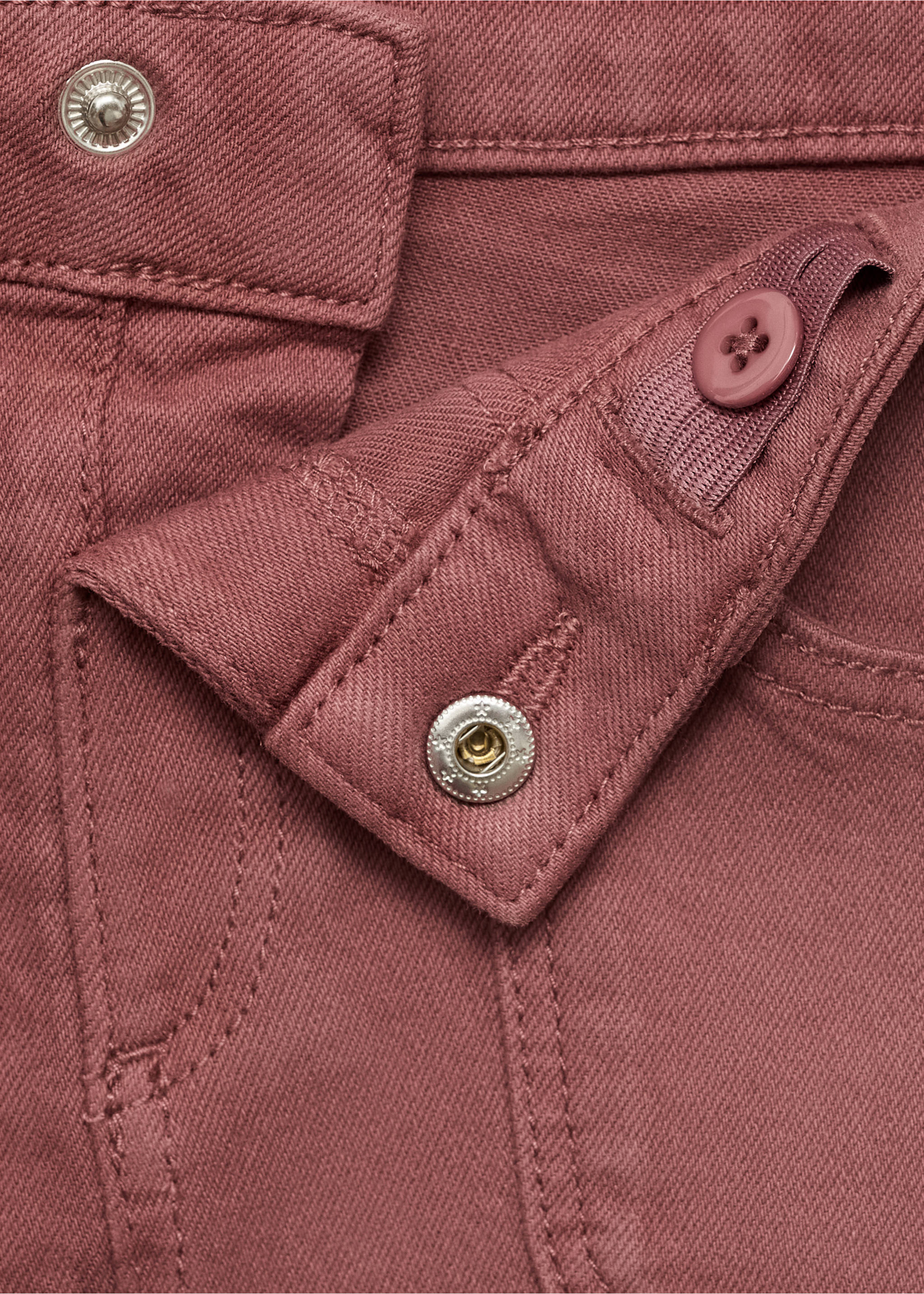 Denim skirt - Details of the article 8, Cherry. Ref: 17093278-00.
