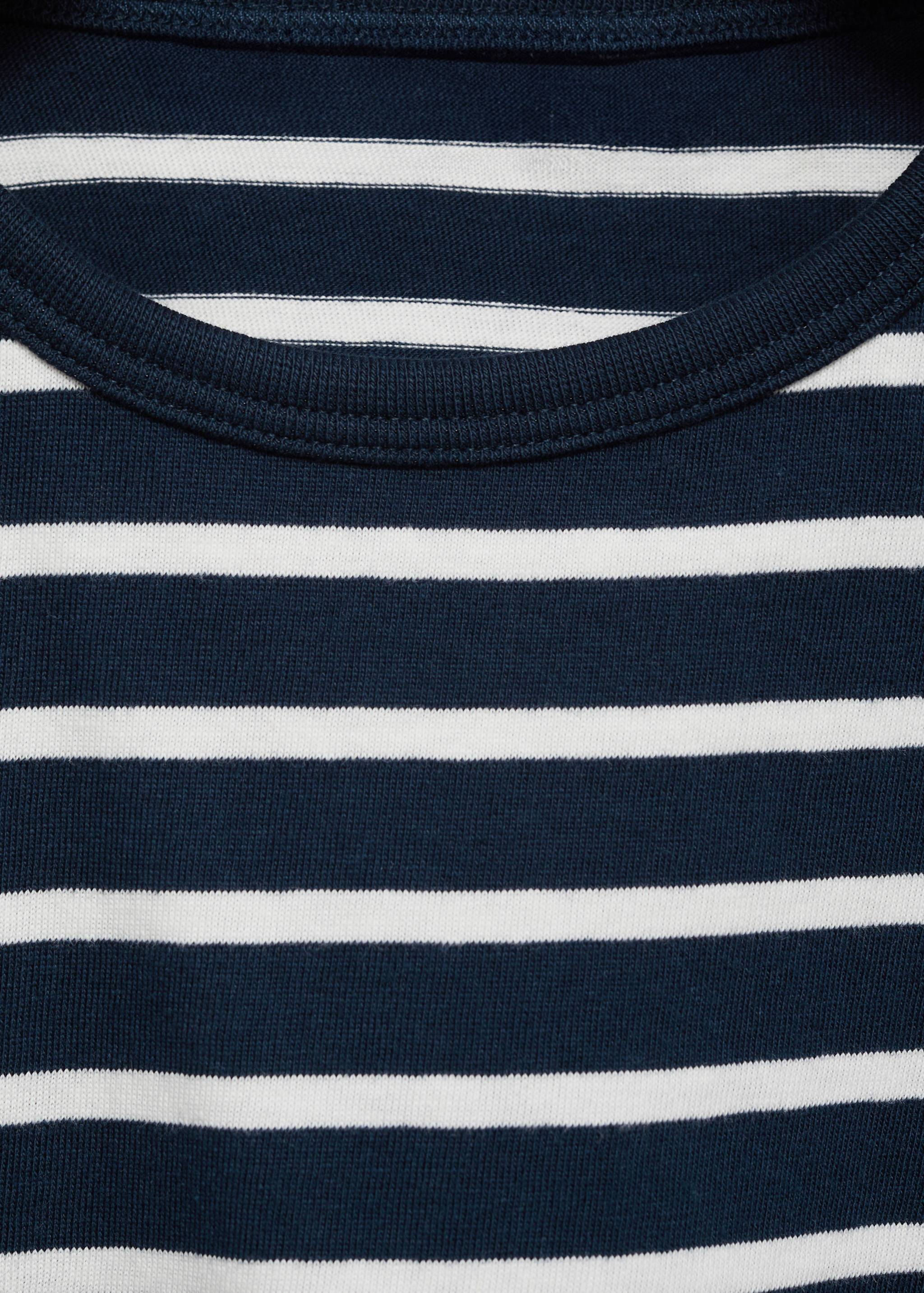 Striped t-shirt with cut-out - Details of the article 8