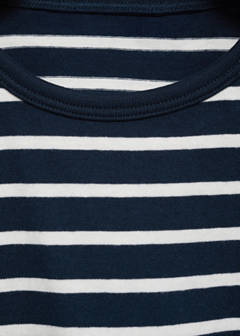 Striped t-shirt with cut-out — Navy 4