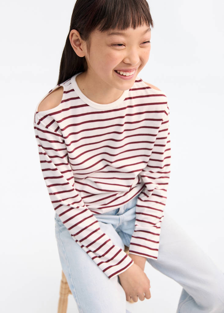 Striped t-shirt with cut-out — Maroon