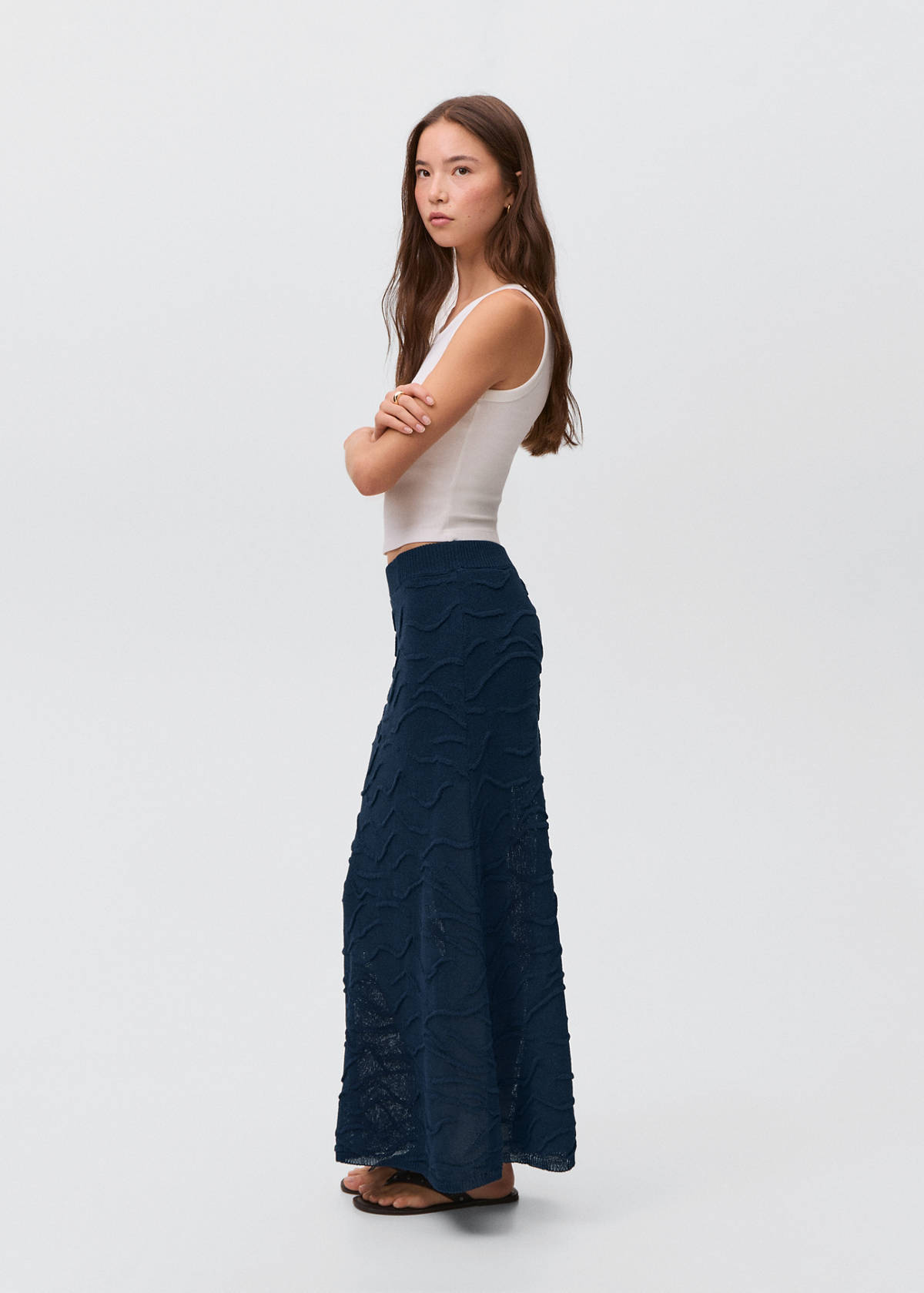 Textured long skirt — Navy