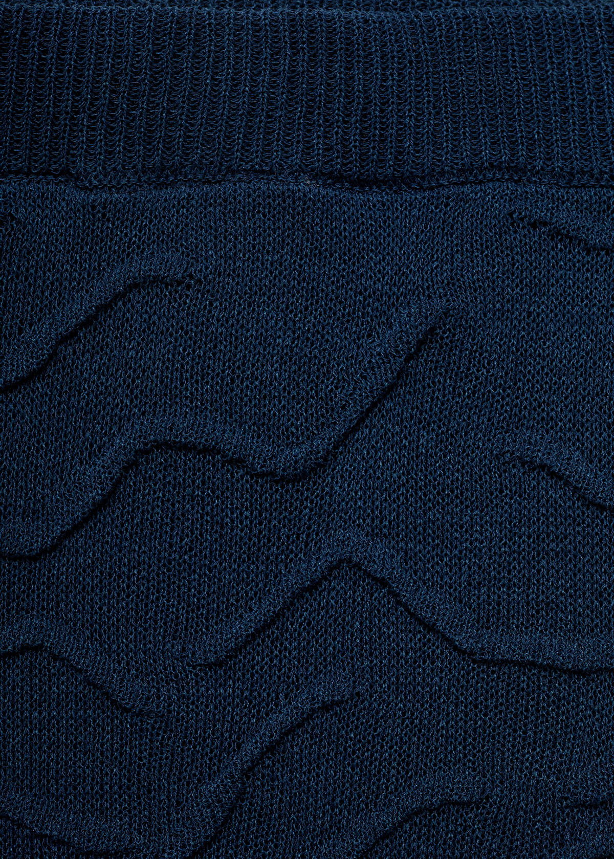 Textured long skirt — Navy