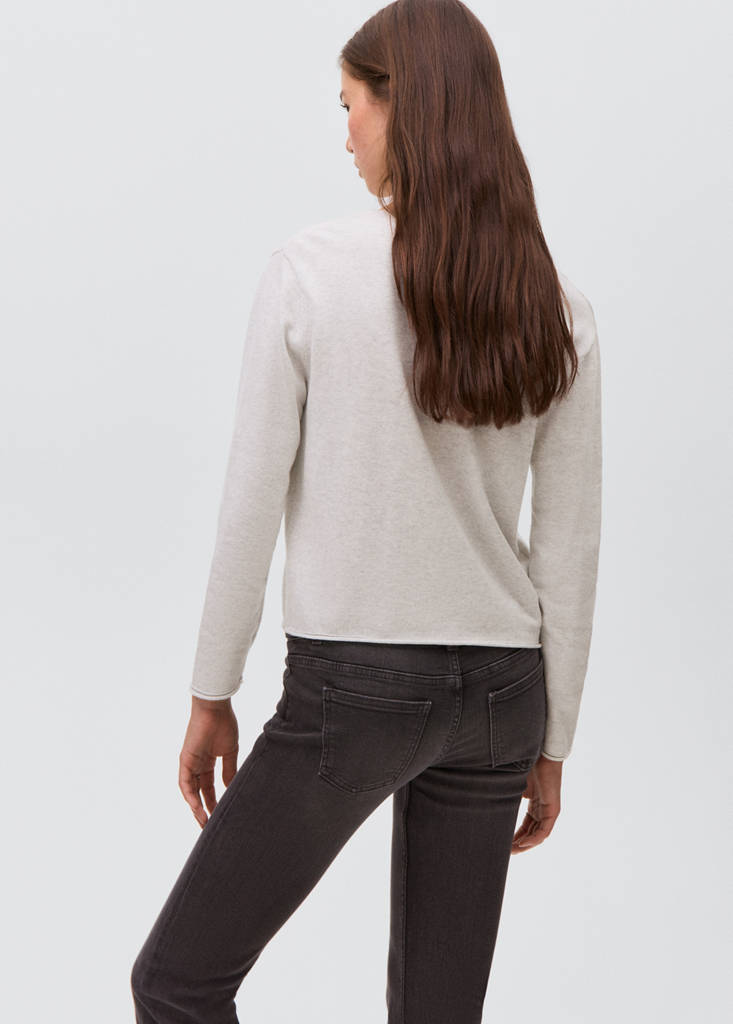 V-neck knit sweater — Light Heather Grey