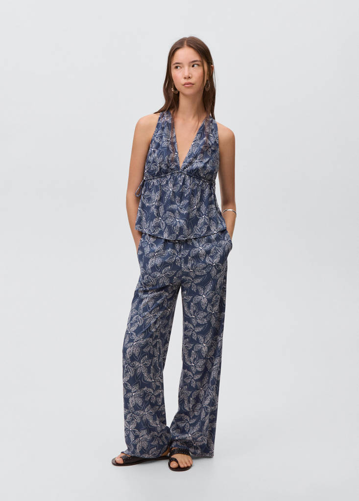 Flower print trousers — Navy
