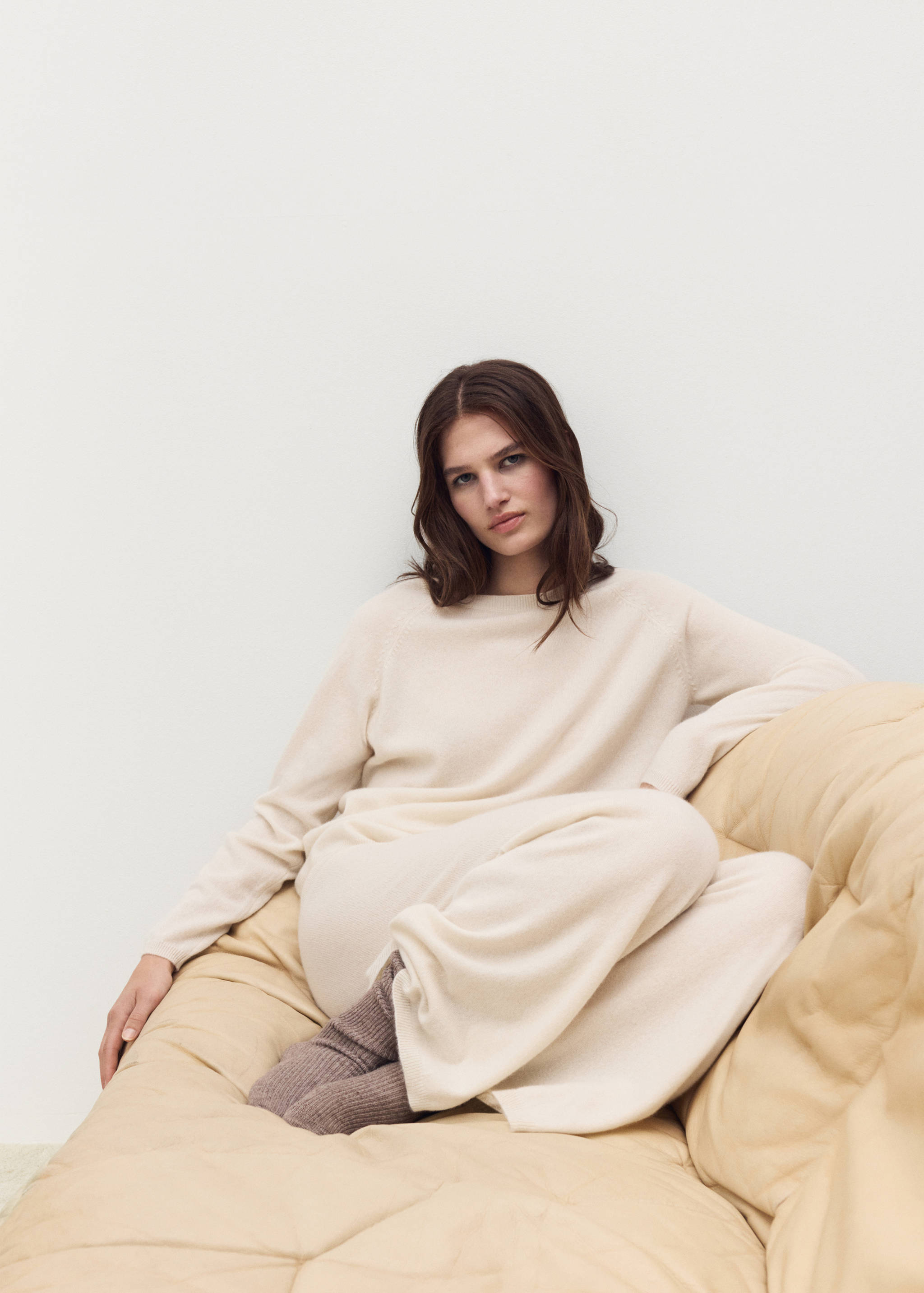 100% cashmere sweater - Details of the article 2