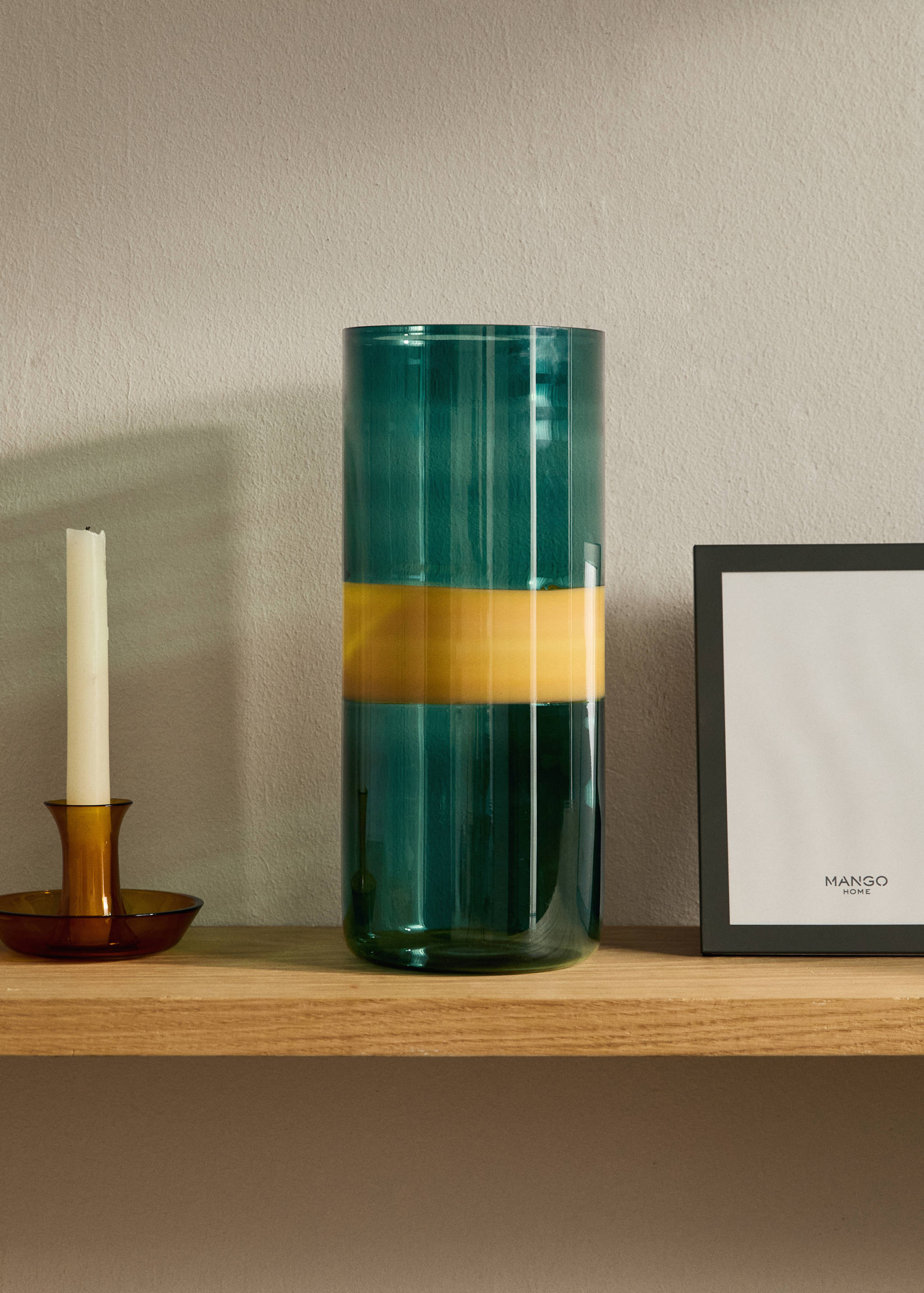 Borosilicate coloured glass vase - General plane