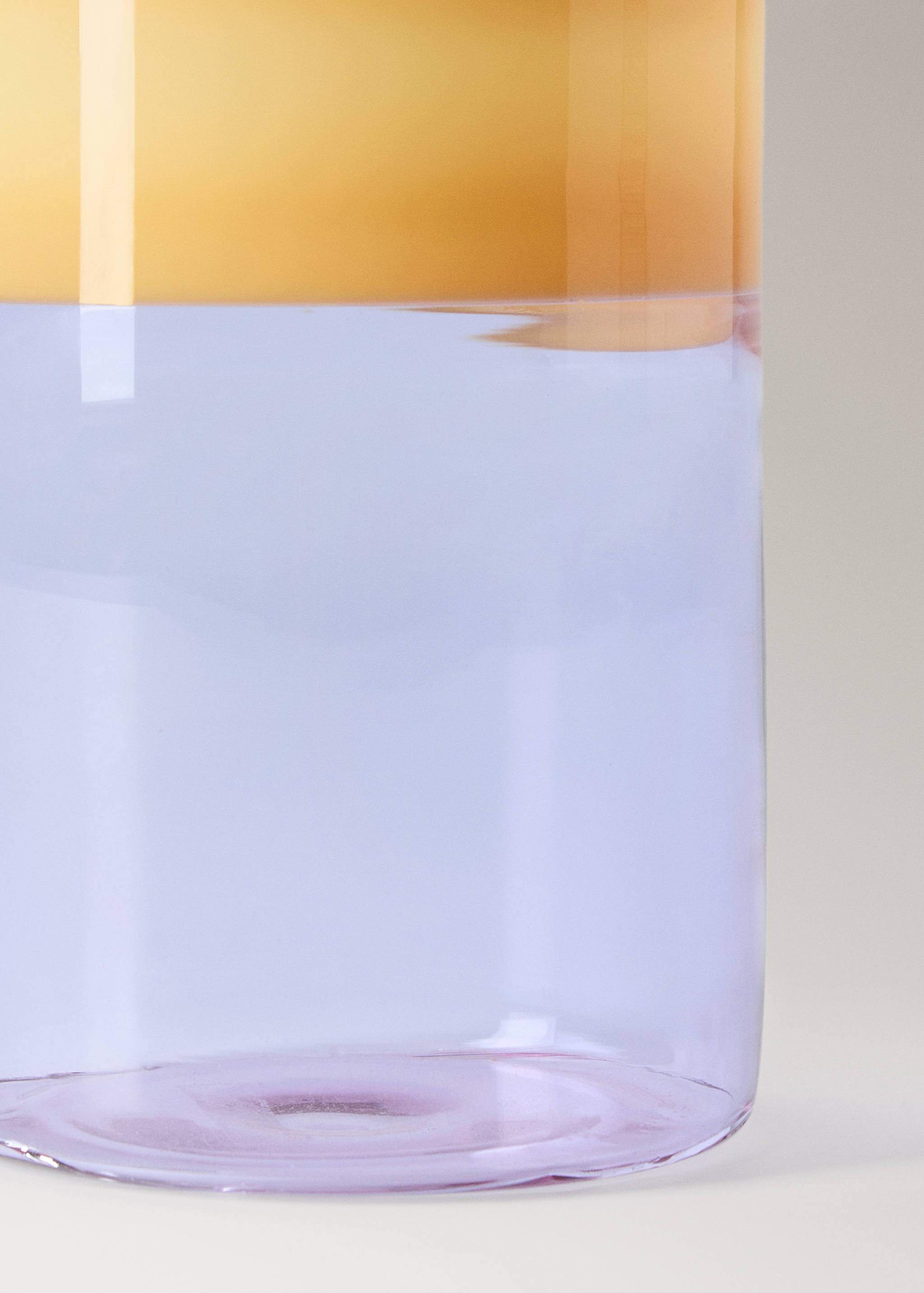 Borosilicate coloured glass vase - Details of the article 3