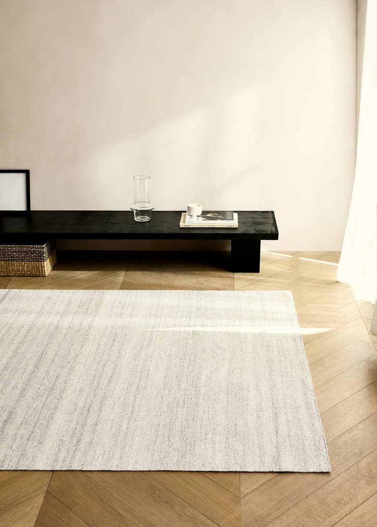 Large melange stripe rug — Light/Pastel Grey