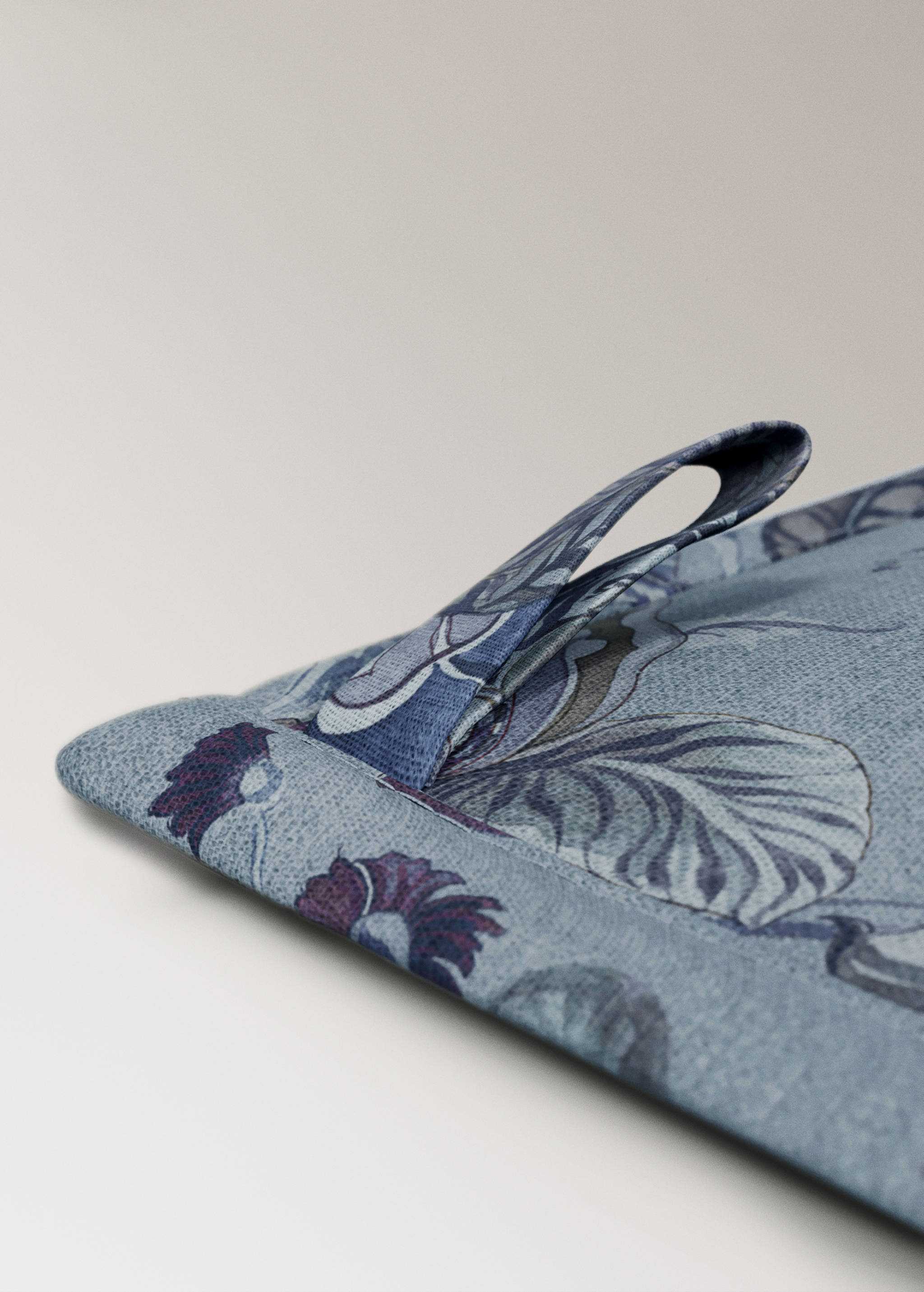 Cotton-linen printed oven mitt - Details of the article 2