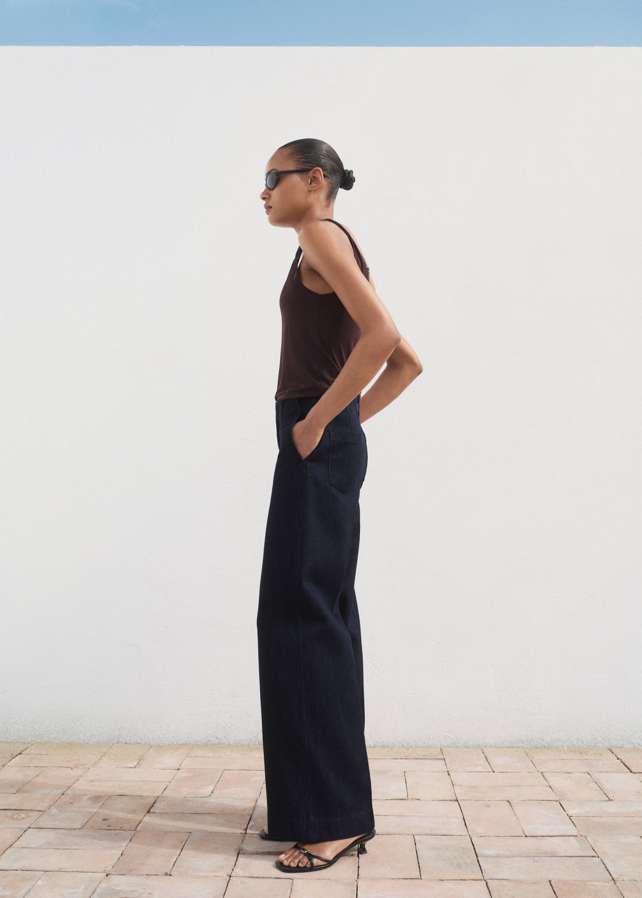 High-waisted wide leg denim trousers - Details of the article 6