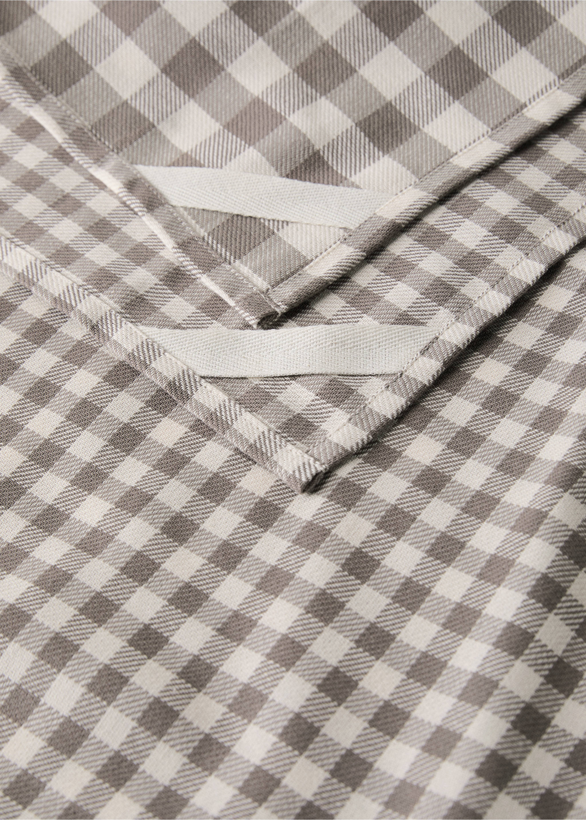 Gingham check kitchen towels - Details of the article 2, Light/Pastel Brown. Ref: 17093328-00.