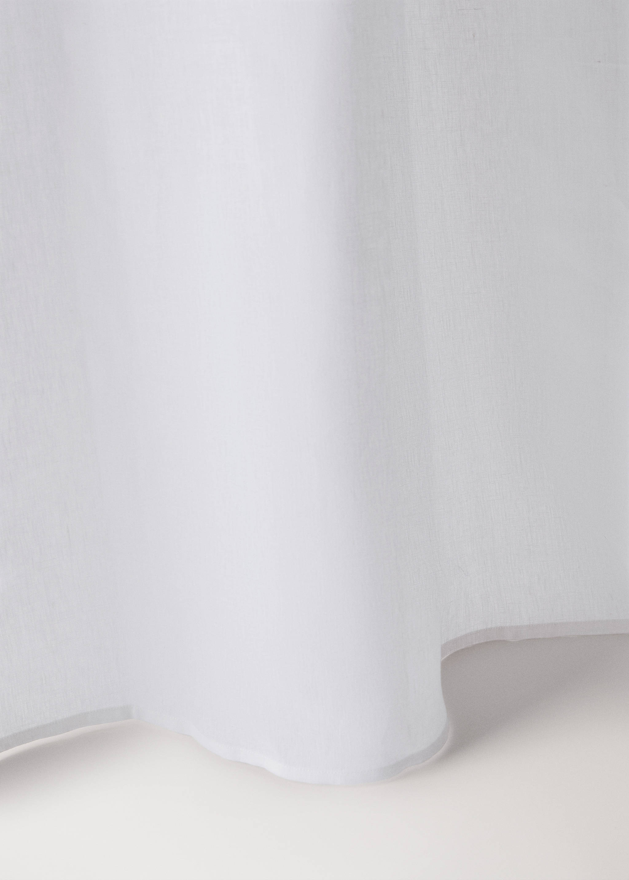 Linen curtain with frayed border, medium opacity - Details of the article 2