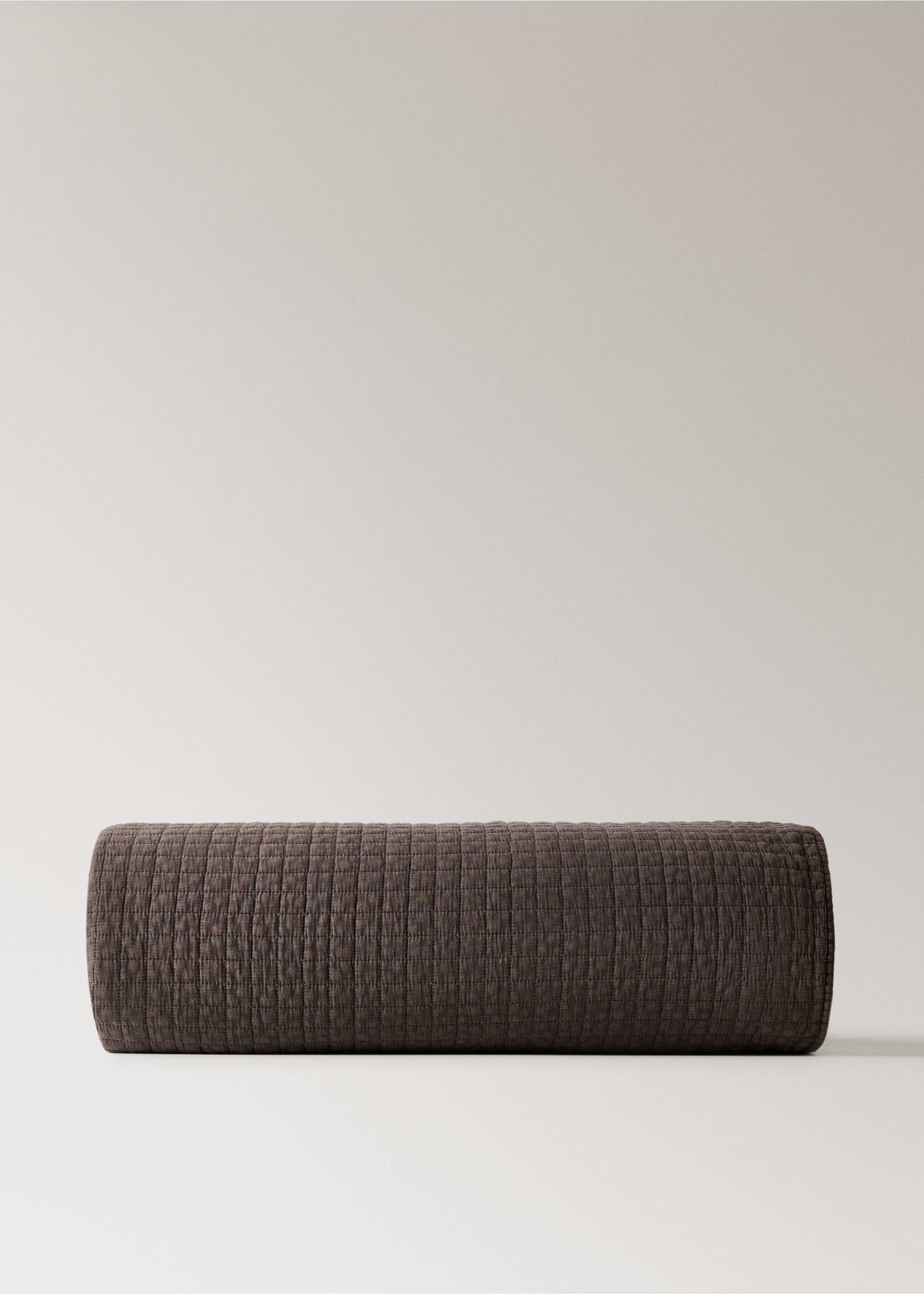 Cotton garment-dyed check bedspread for 180/200 cm bed - Article without model, Coffee. Ref: 17093807-00.