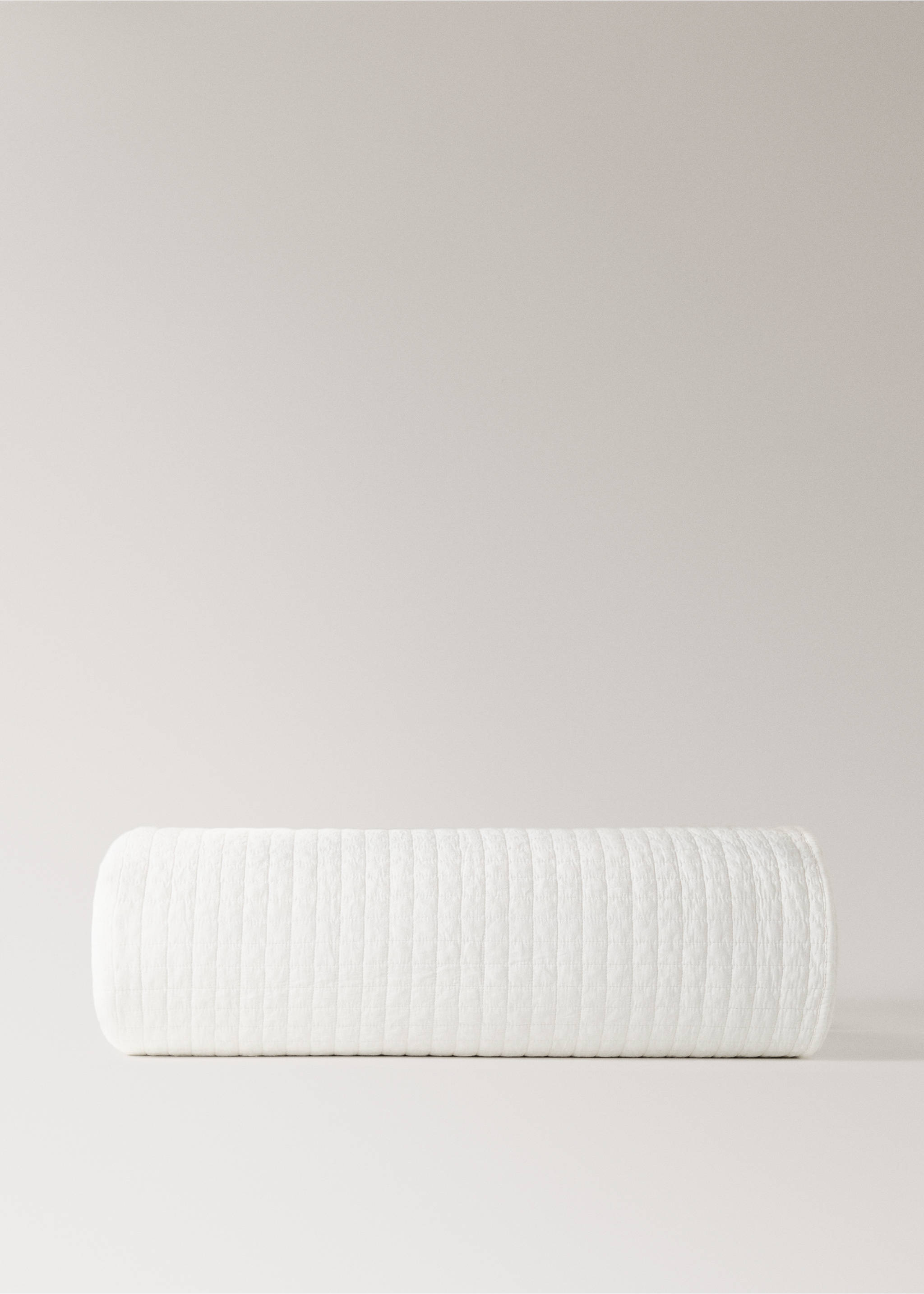 Karierte Baumwoll-Steppdecke, stückgefärbt, 90 cm Bett - Artikel ohne Model, Ecru. Ref: 17093812-00.