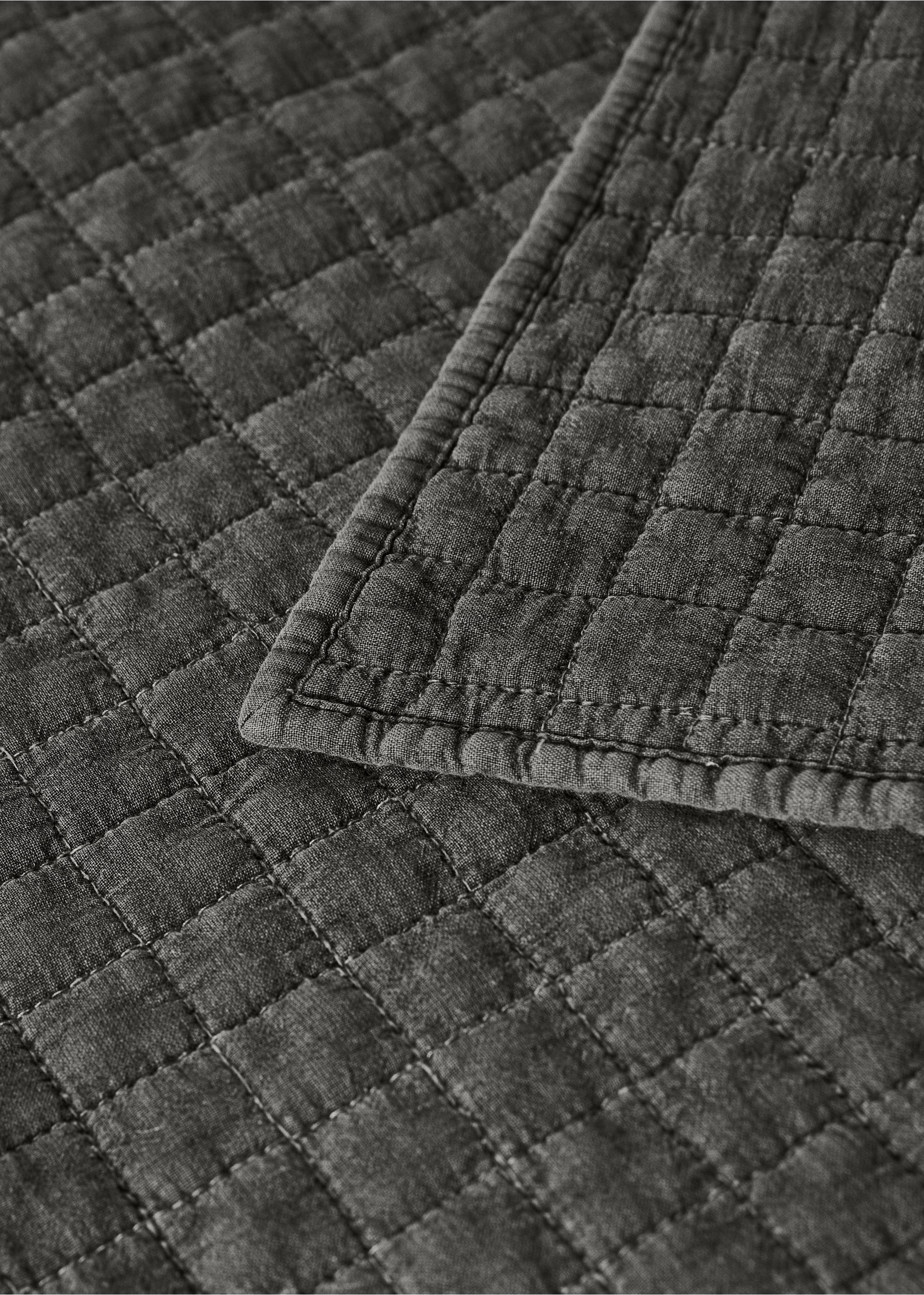 Karierte Baumwoll-Steppdecke, stückgefärbt, 90 cm Bett - Detail des Artikels 1, Rotbraun. Ref: 17093812-00.