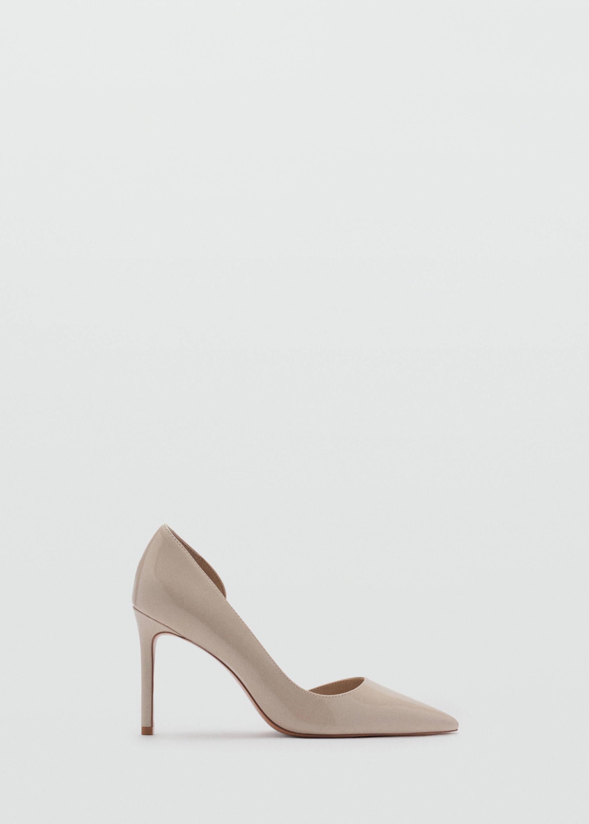 Asymmetrischer Lackleder-Pumps - Artikel ohne Model