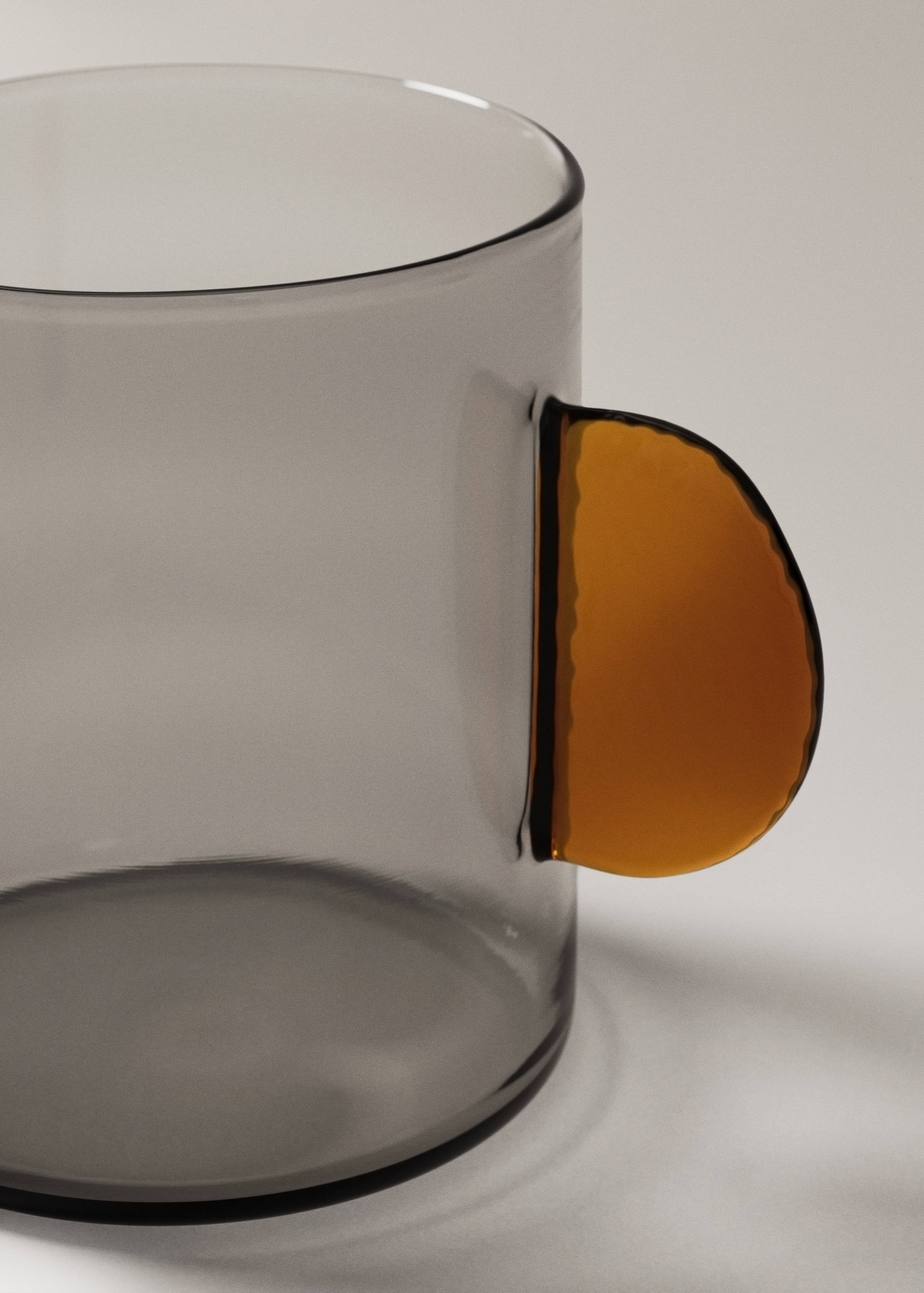 Borosilicate mug with two-tone handle - Details of the article 2