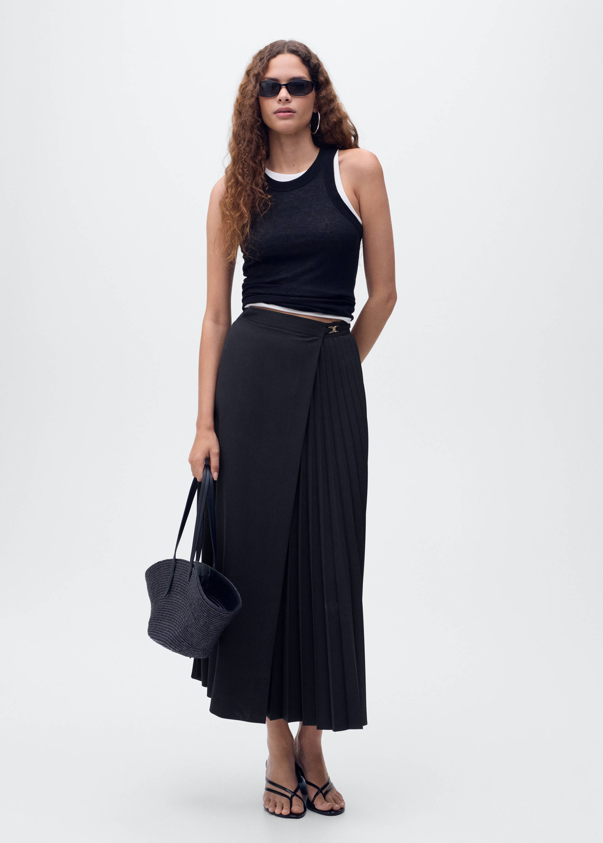 Pleated crossover skirt - General plane