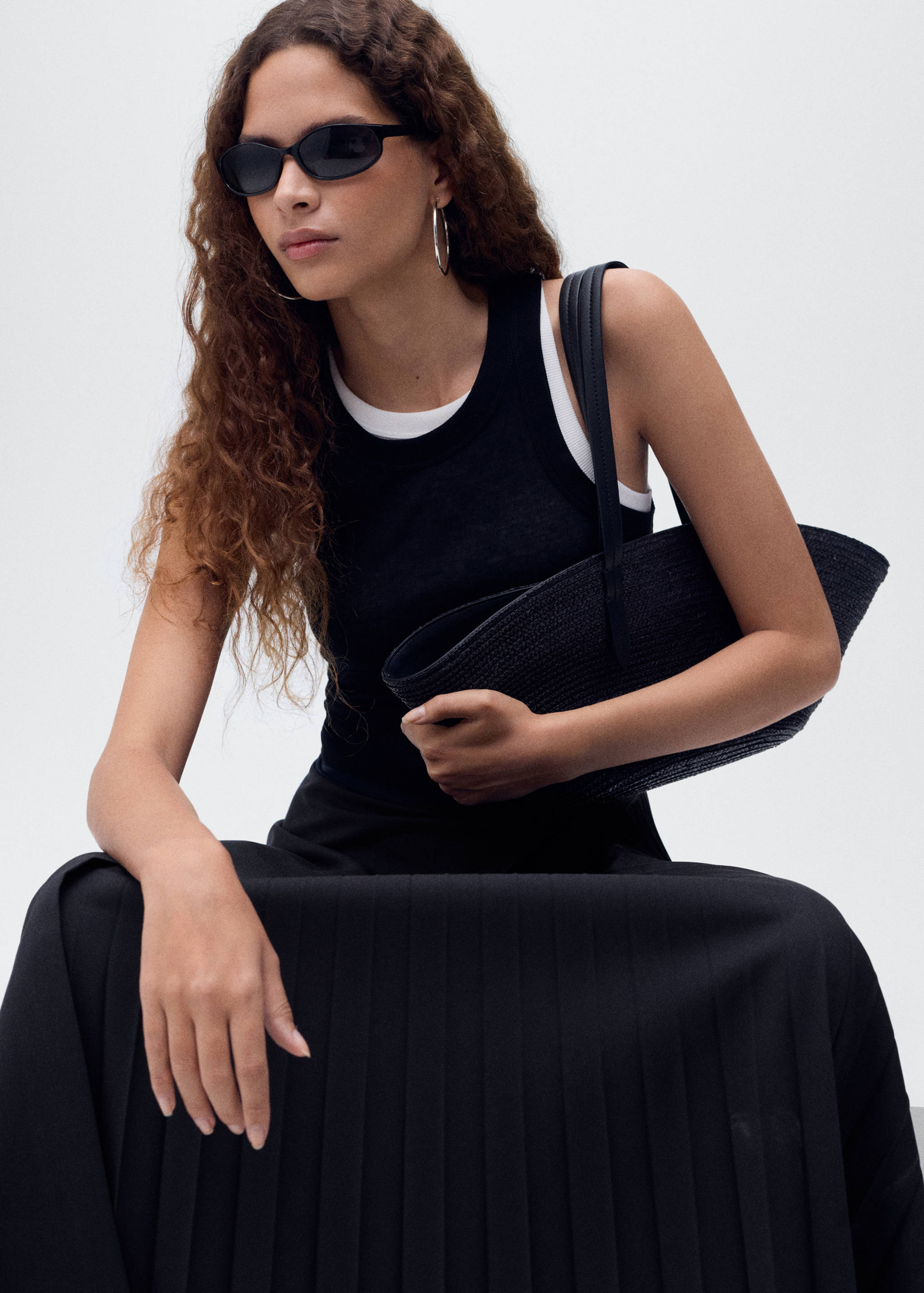 Pleated crossover skirt - Details of the article 2