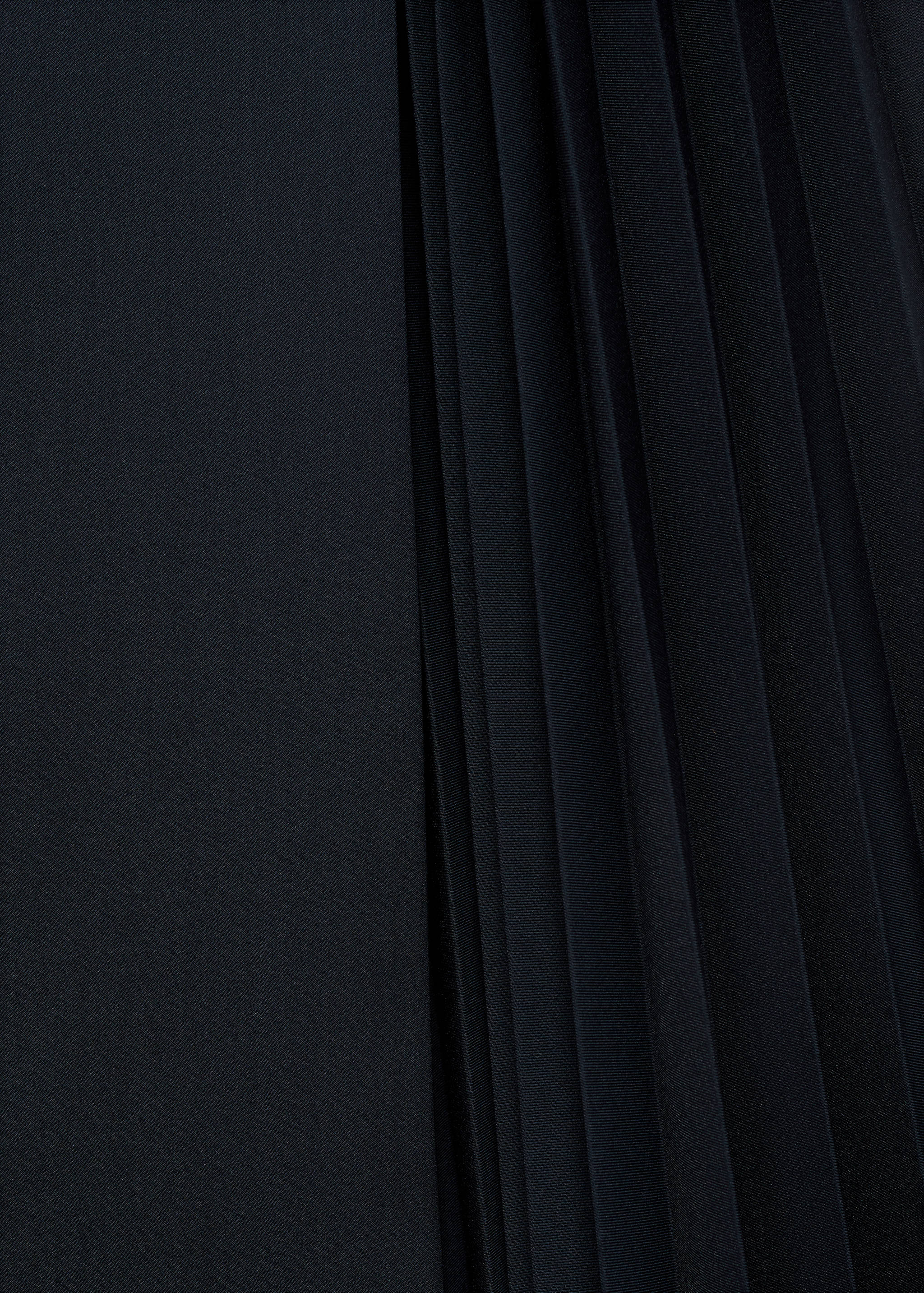 Pleated crossover skirt - Details of the article 0